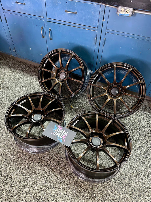 Advan Racing RS 18''