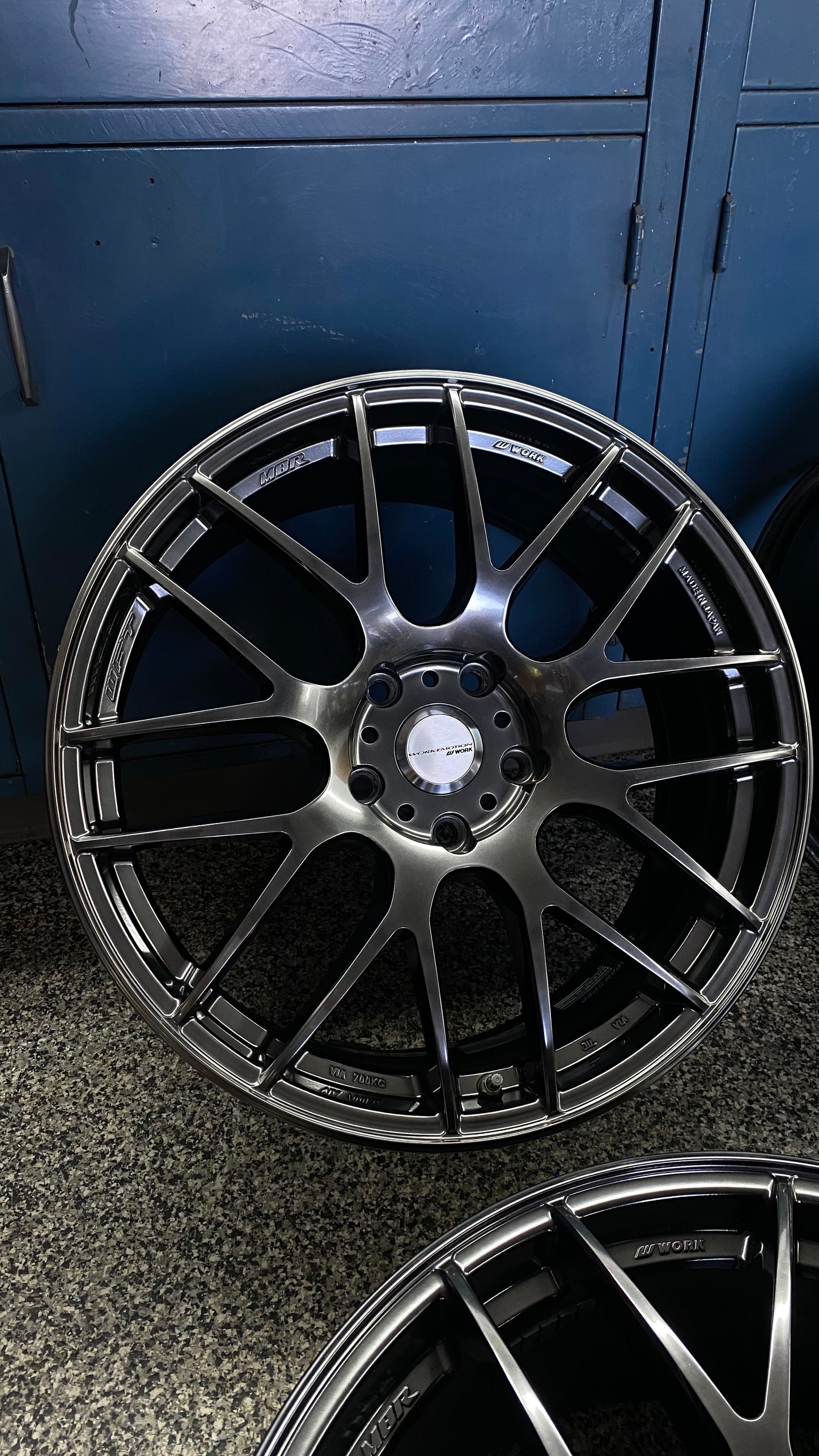 Work Emotion M8R 19''