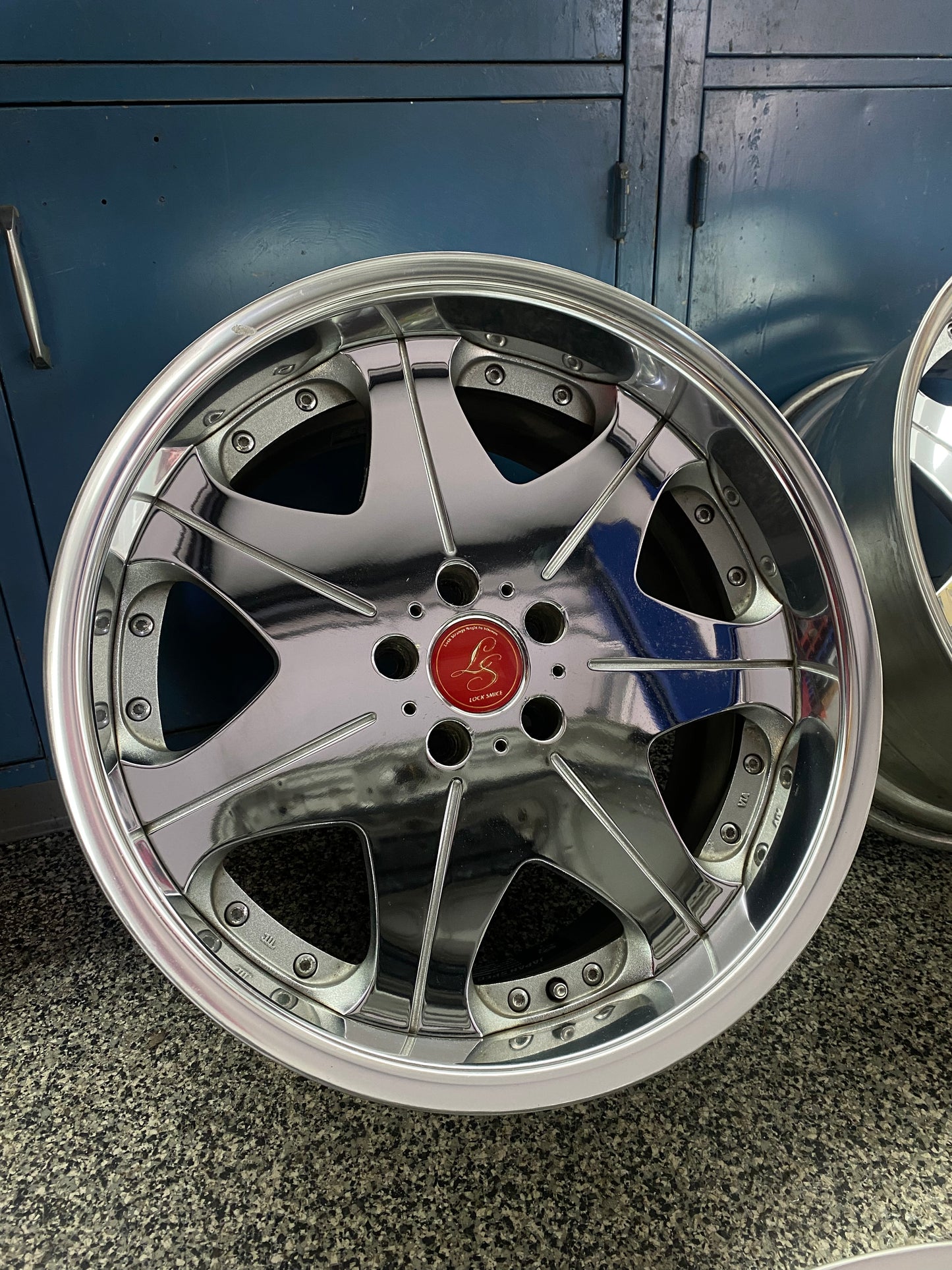 Locksmice Gerade 19''