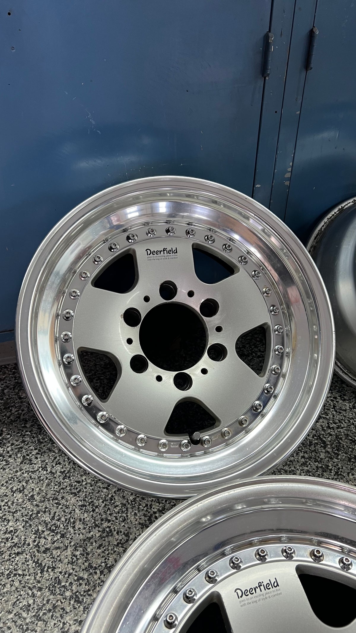 Work Deerfield 16''