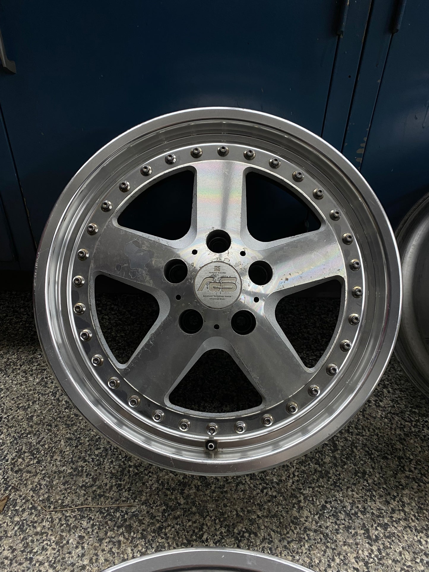 Heroes Racing RC5 17''