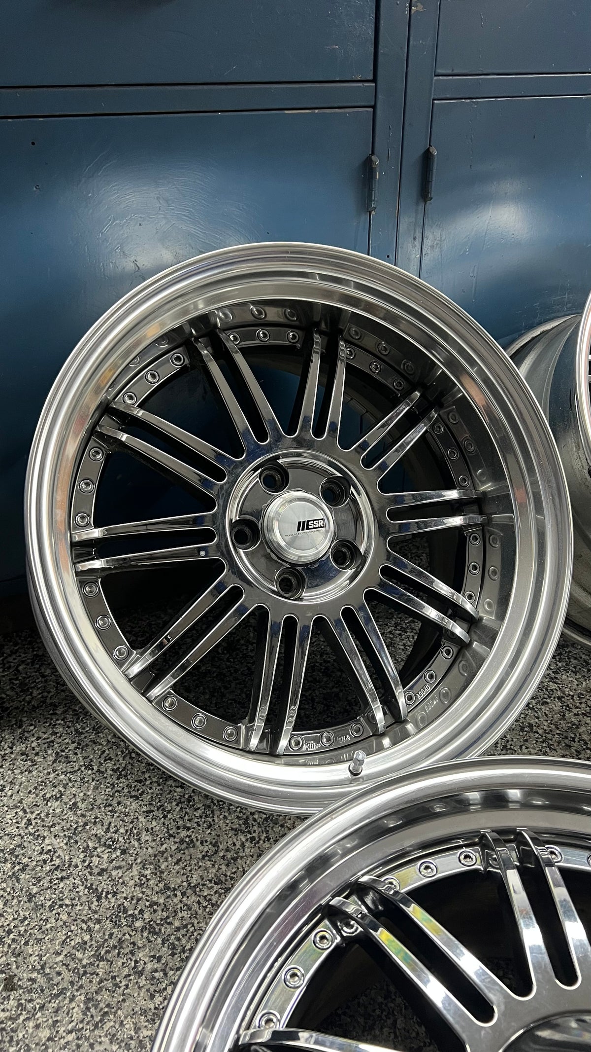 SSR Professor VF1 19''
