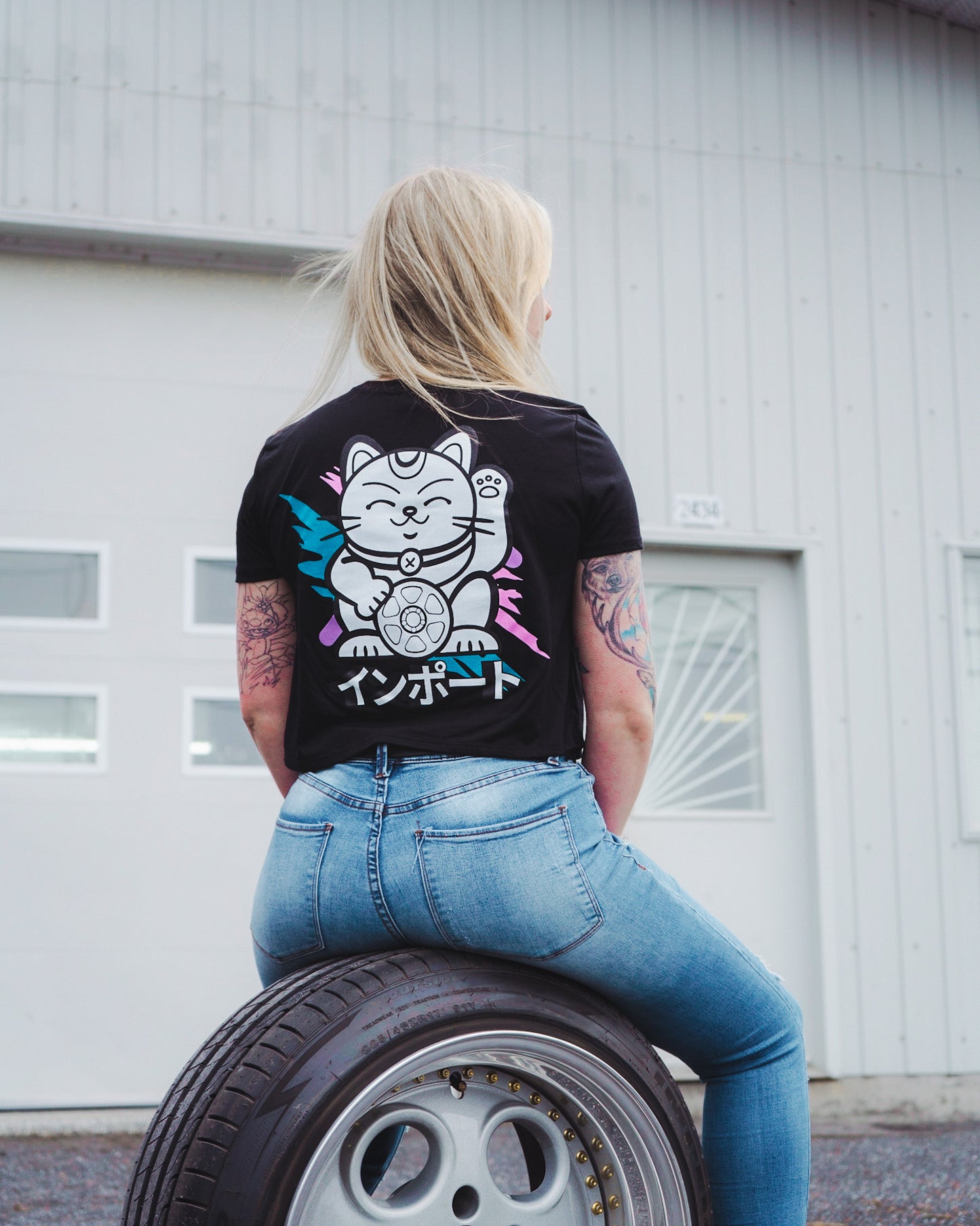 Crop Top Japan Spec Maneki-Neko