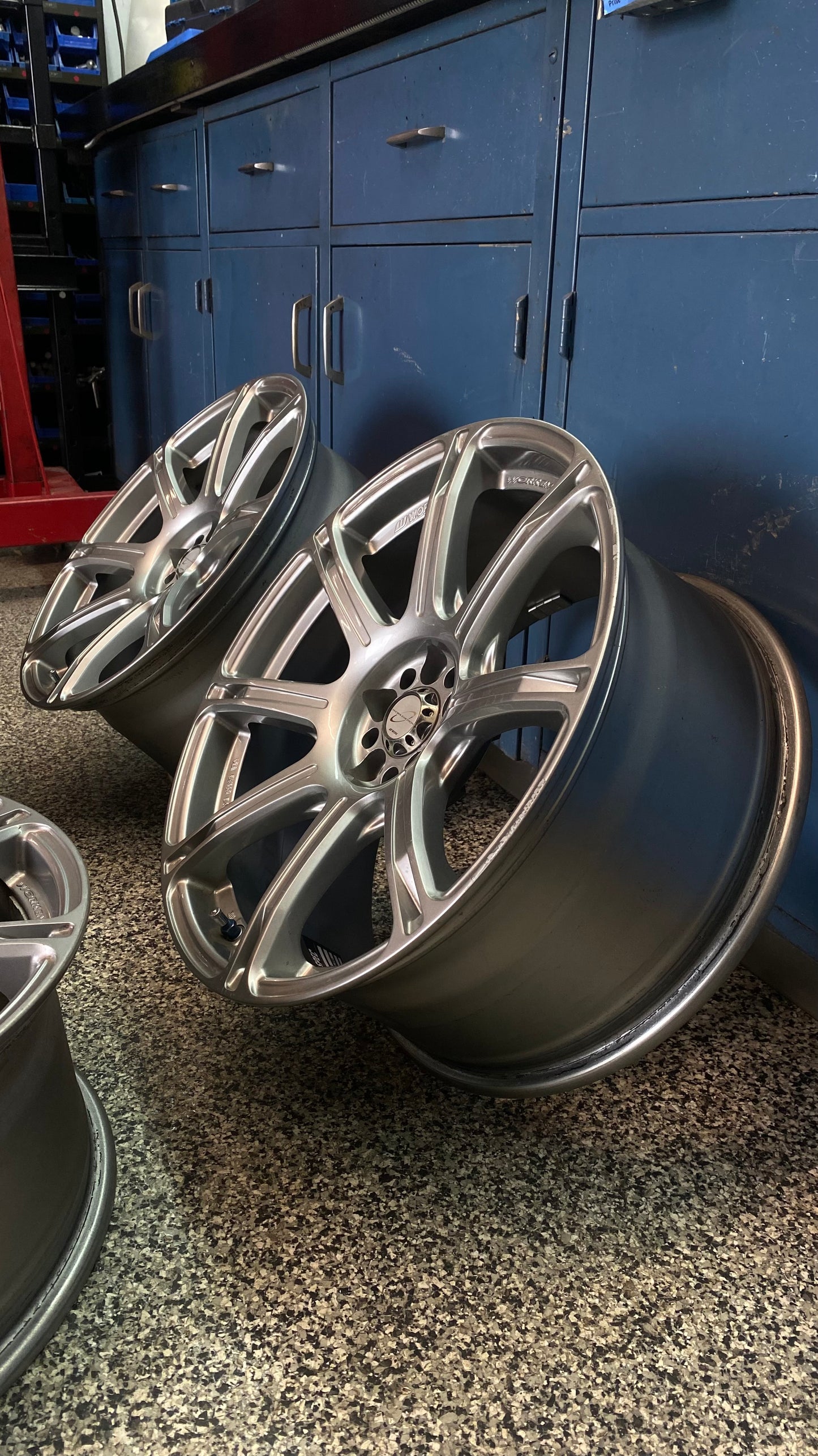 Work Emotion XC8 18''