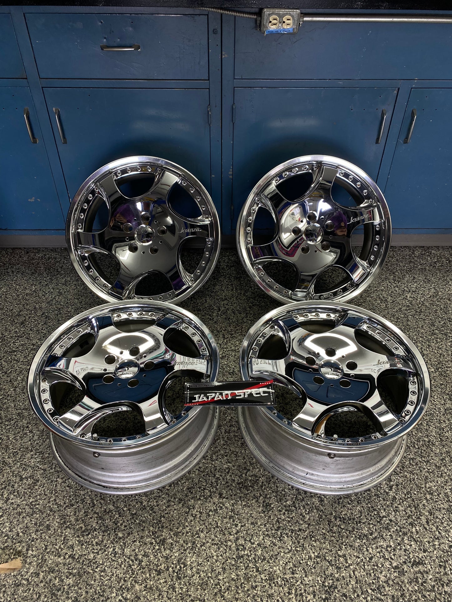 Weds Kranze Bazreia 18''