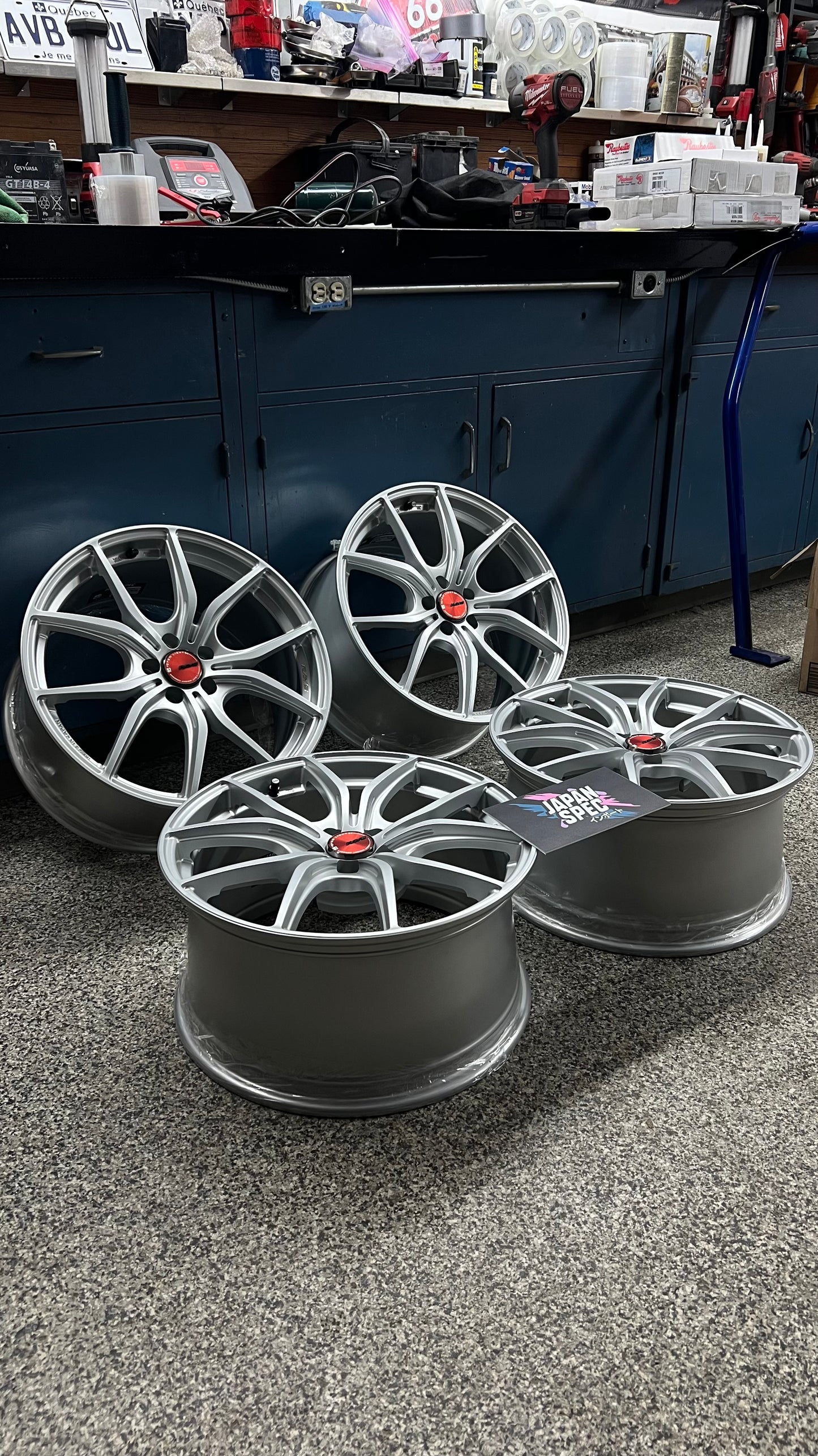 Rays Gramlights 57FXX 18''