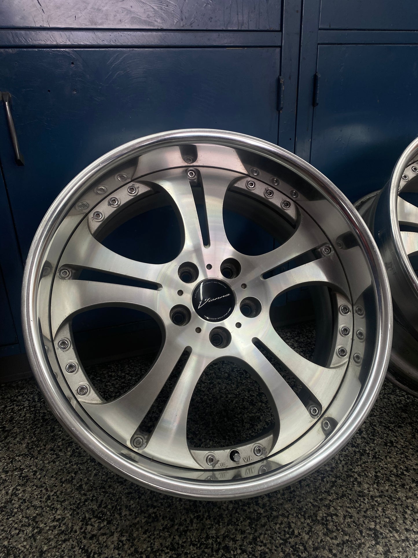 SSR Vienna Schnitt 19''