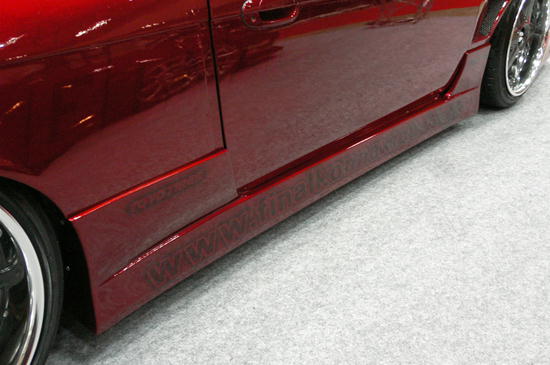 Final Konnexion First Contact body kit Nissan Skyline R32 non-GTR 2 portes