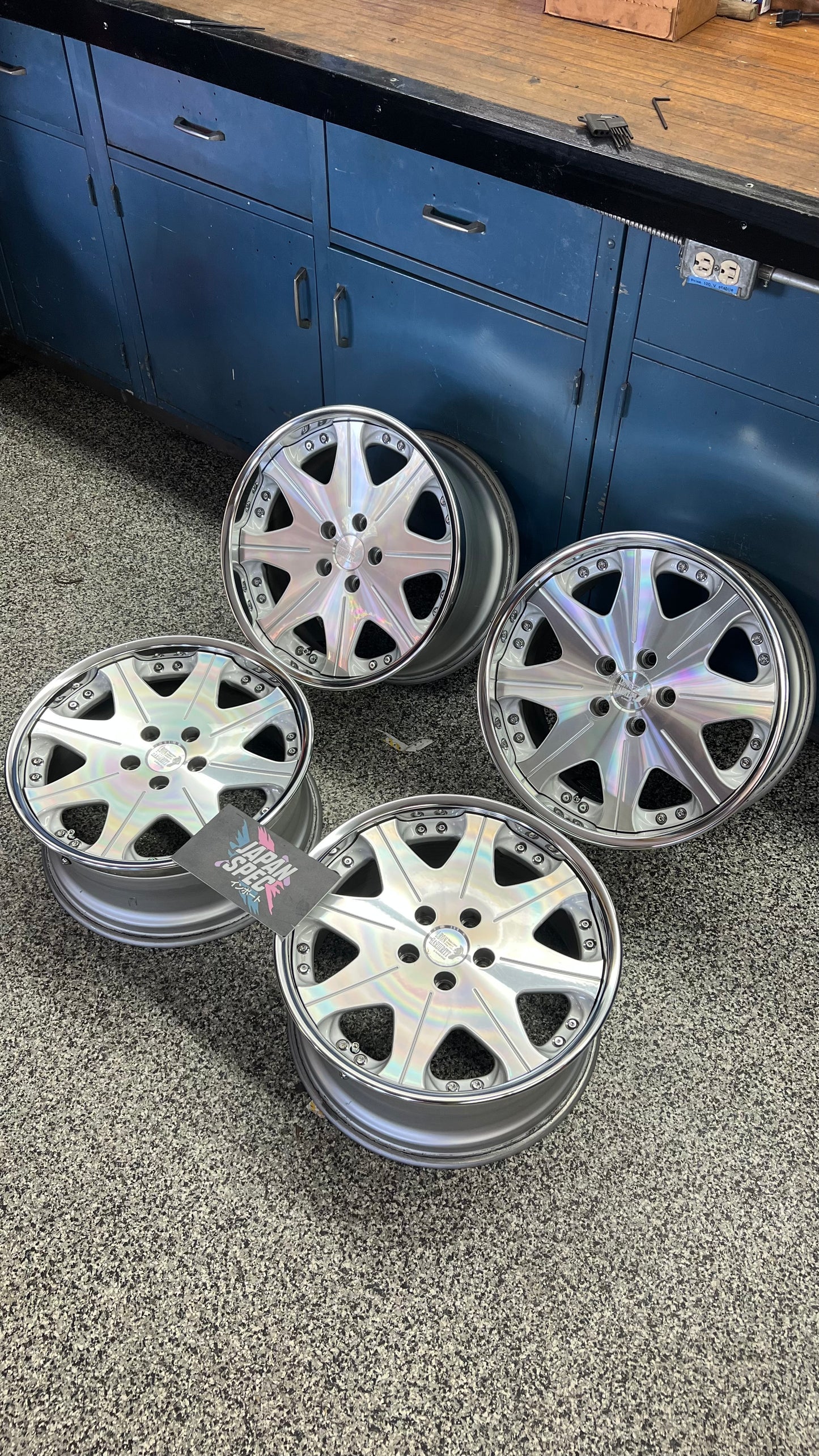 Superstar Leon Hardiritt Waffe 18''
