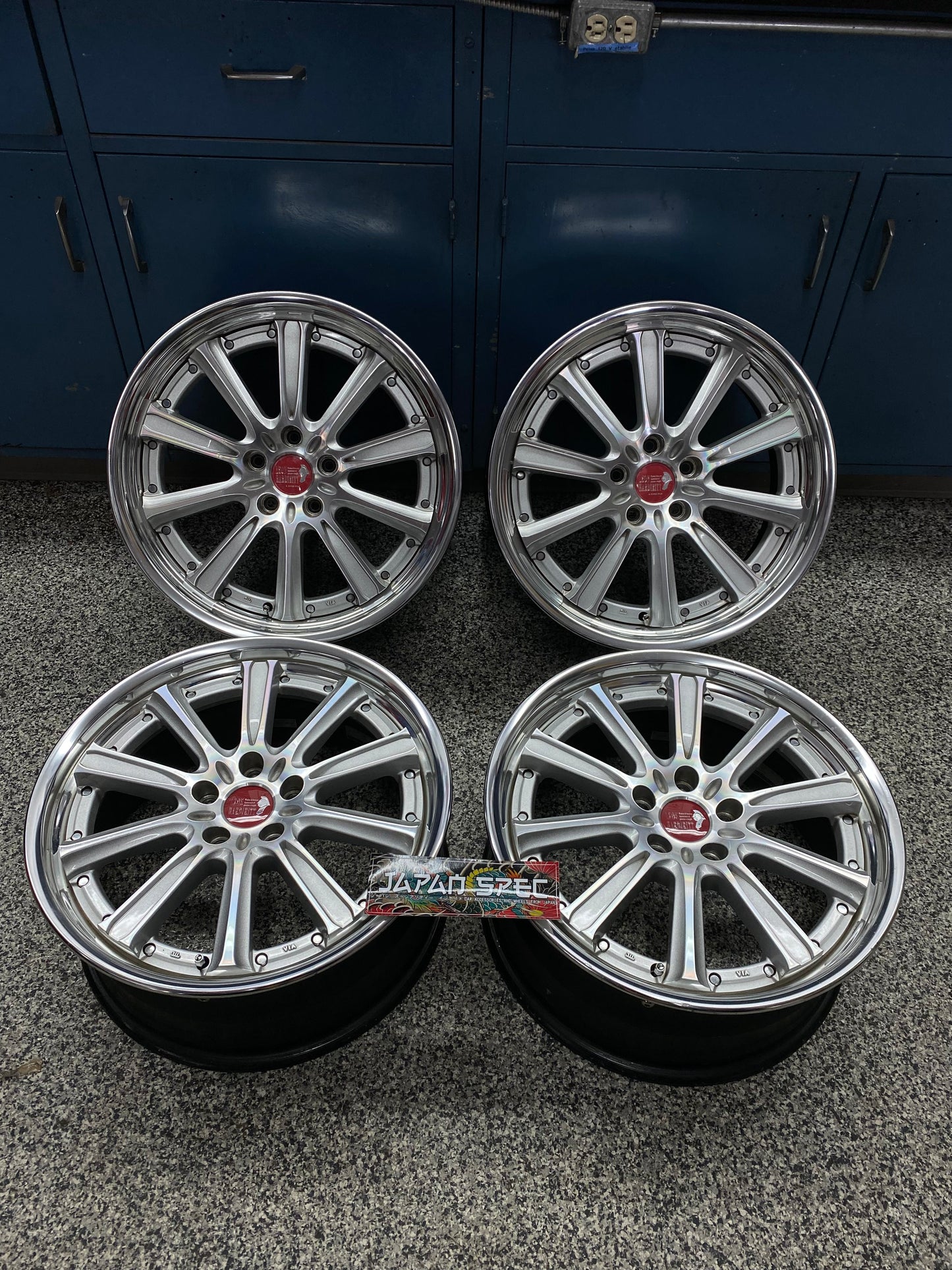 Superstar Leon Hardiritt Gral 19''