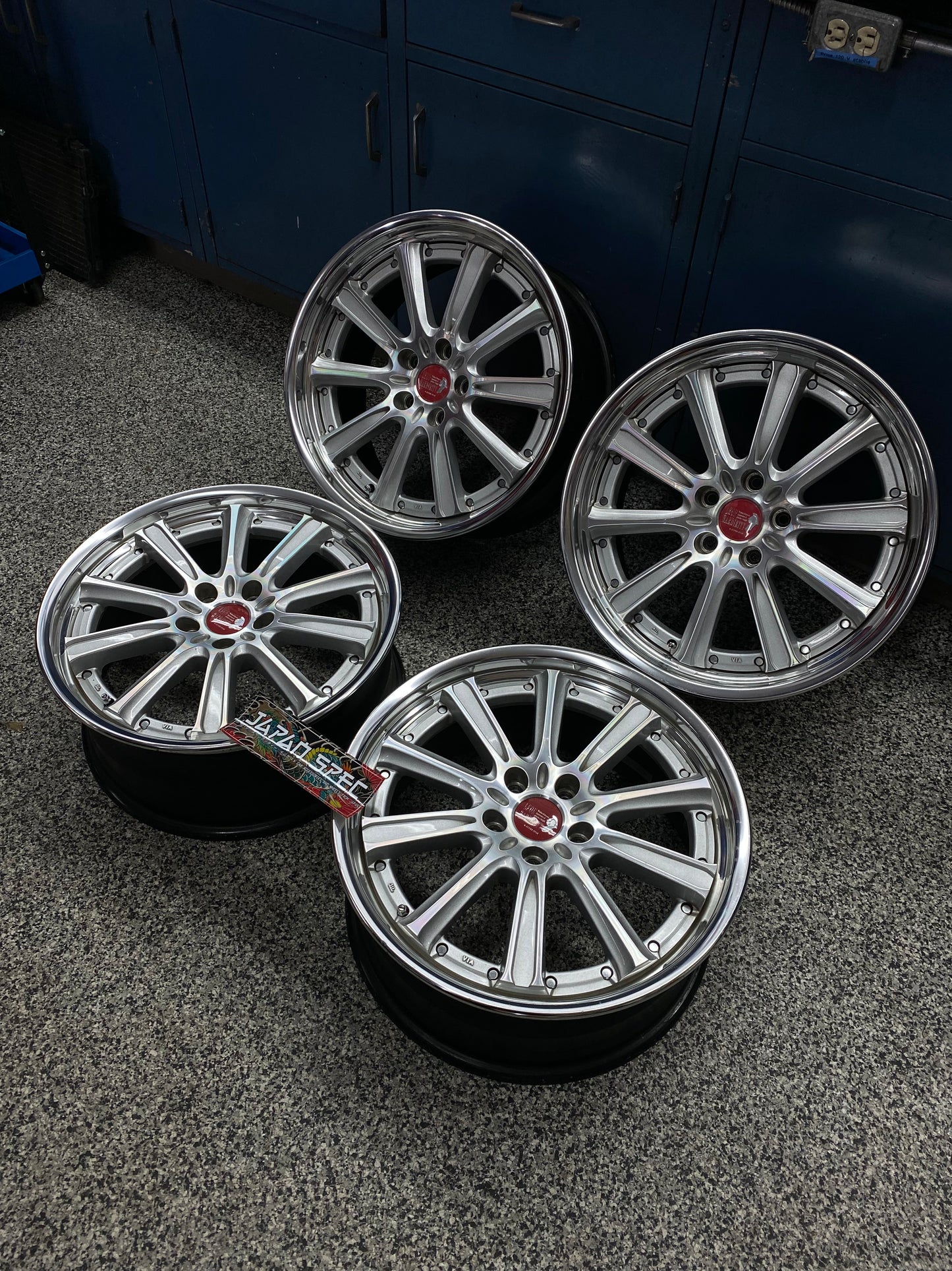 Superstar Leon Hardiritt Gral 19''