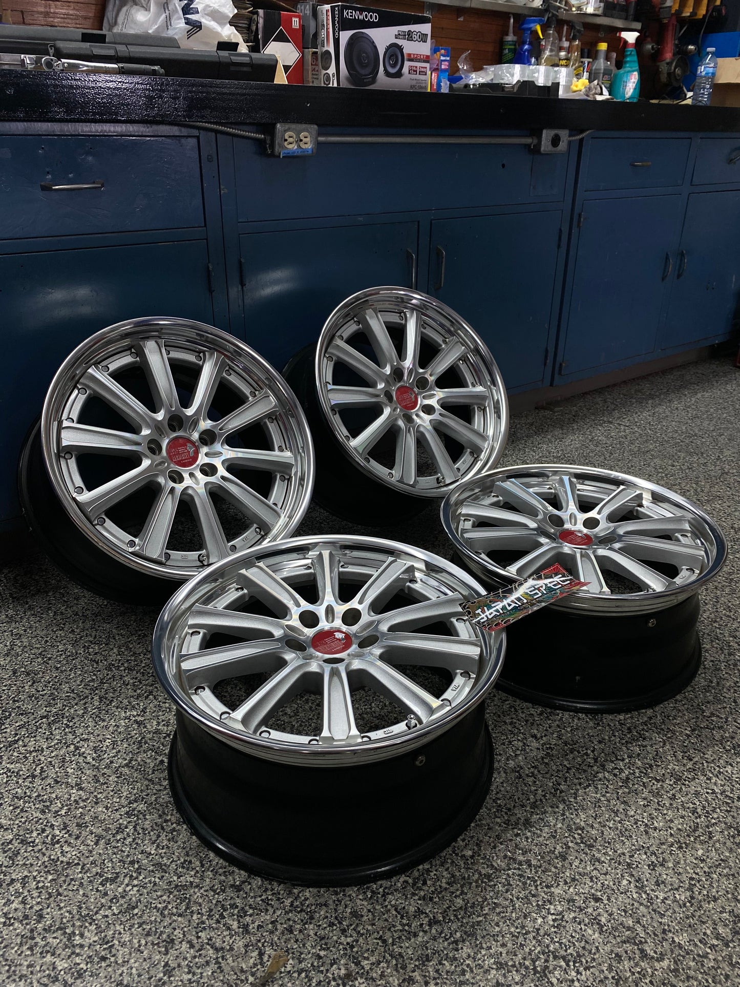 Superstar Leon Hardiritt Gral 19''