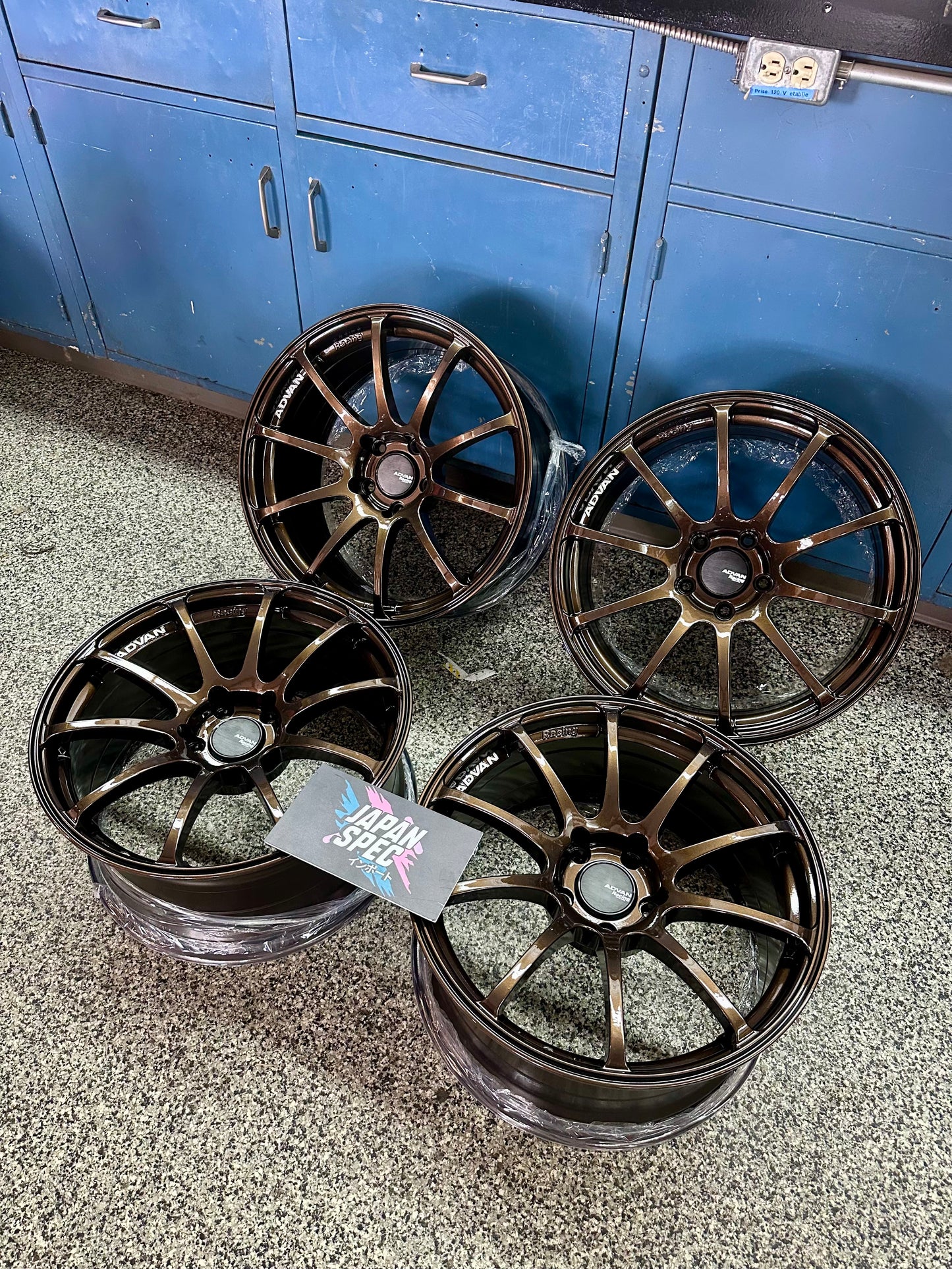 Advan Racing RS 18''