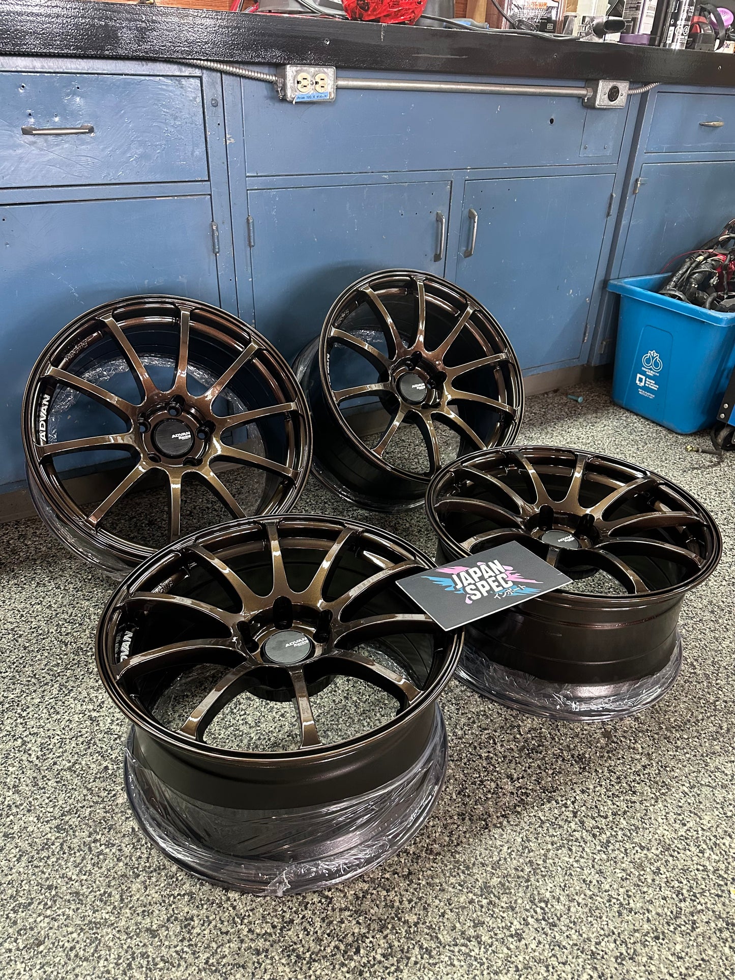 Advan Racing RS 18''
