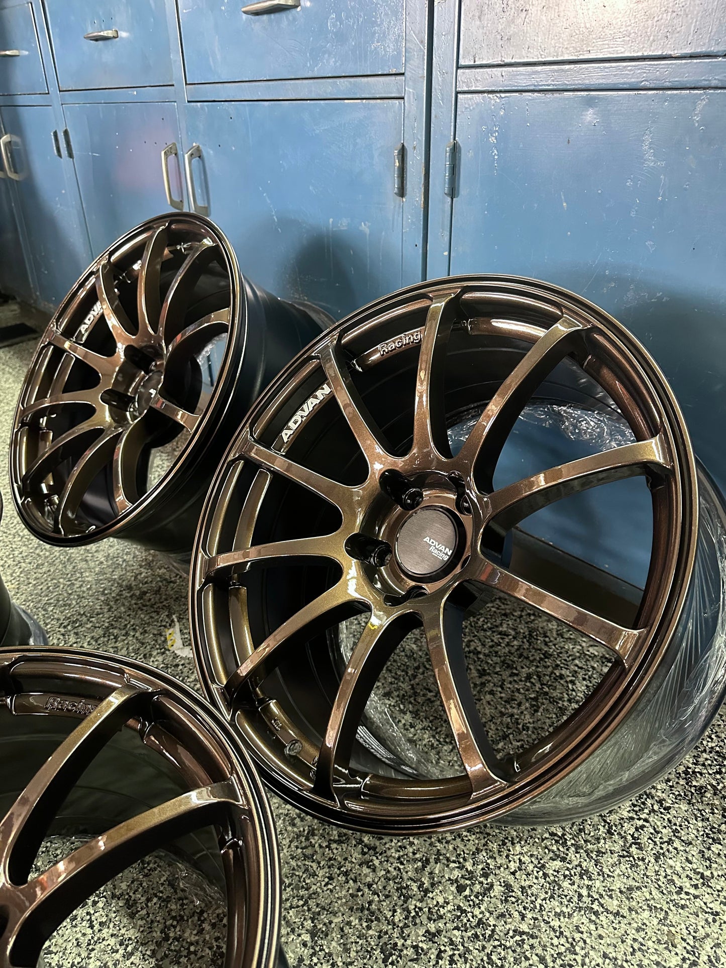 Advan Racing RS 18''