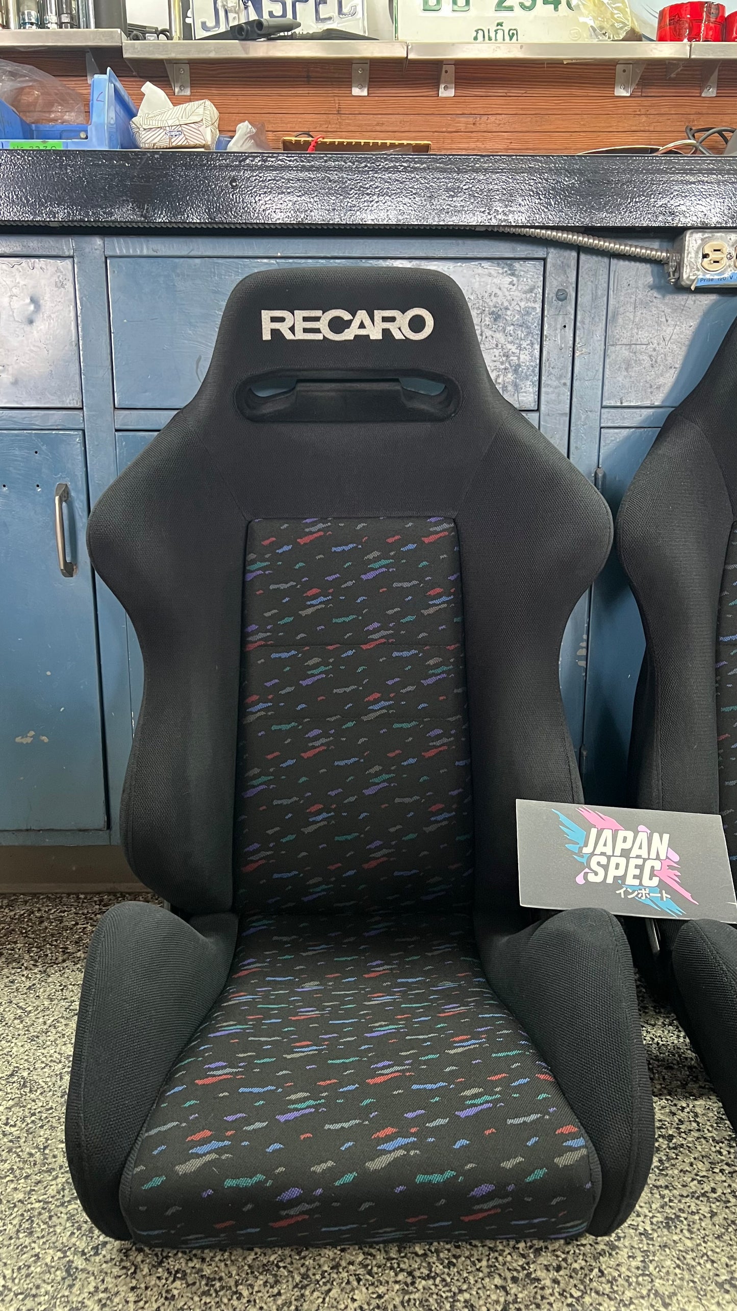 Recaro SR-2 Le Mans Confetti