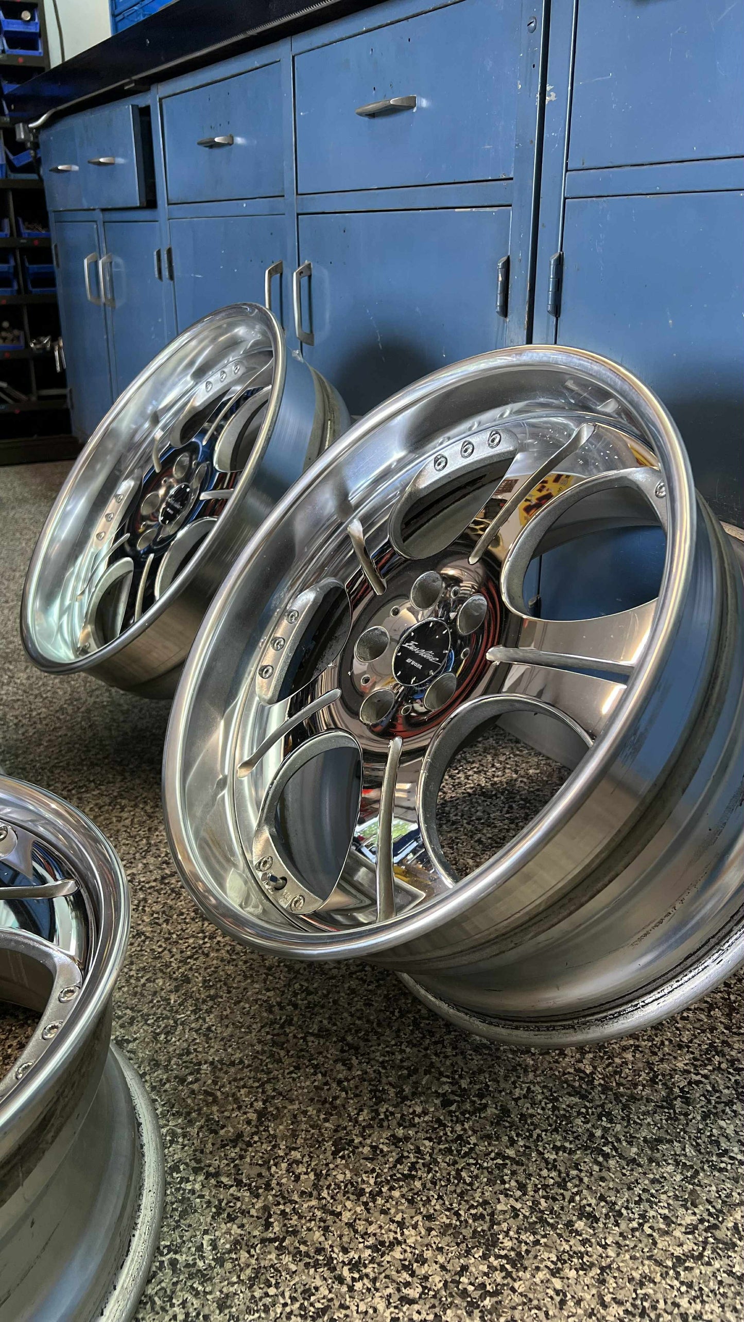 Work Euroline S2 19''