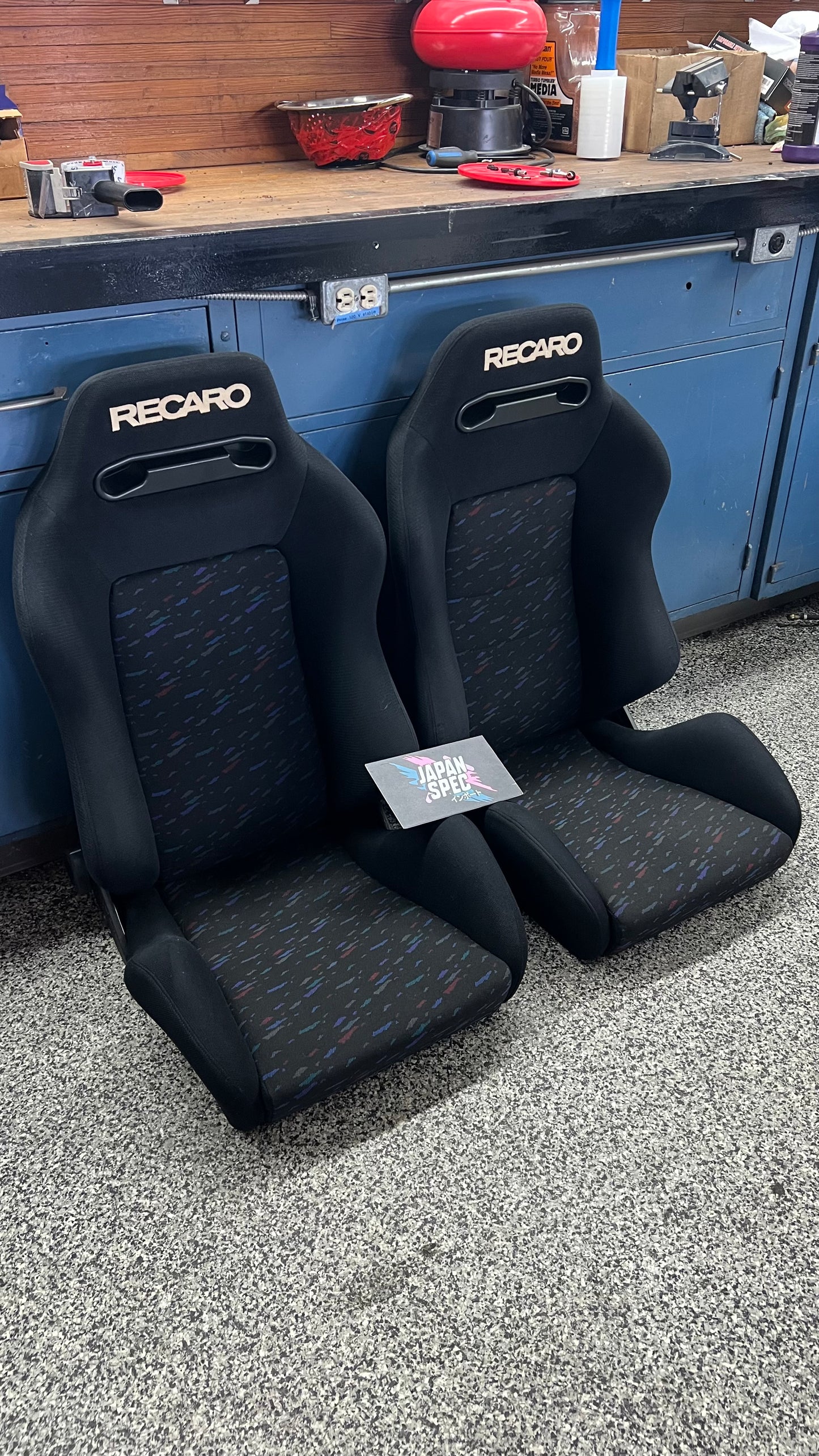 Recaro SR-3 Le Mans Confetti