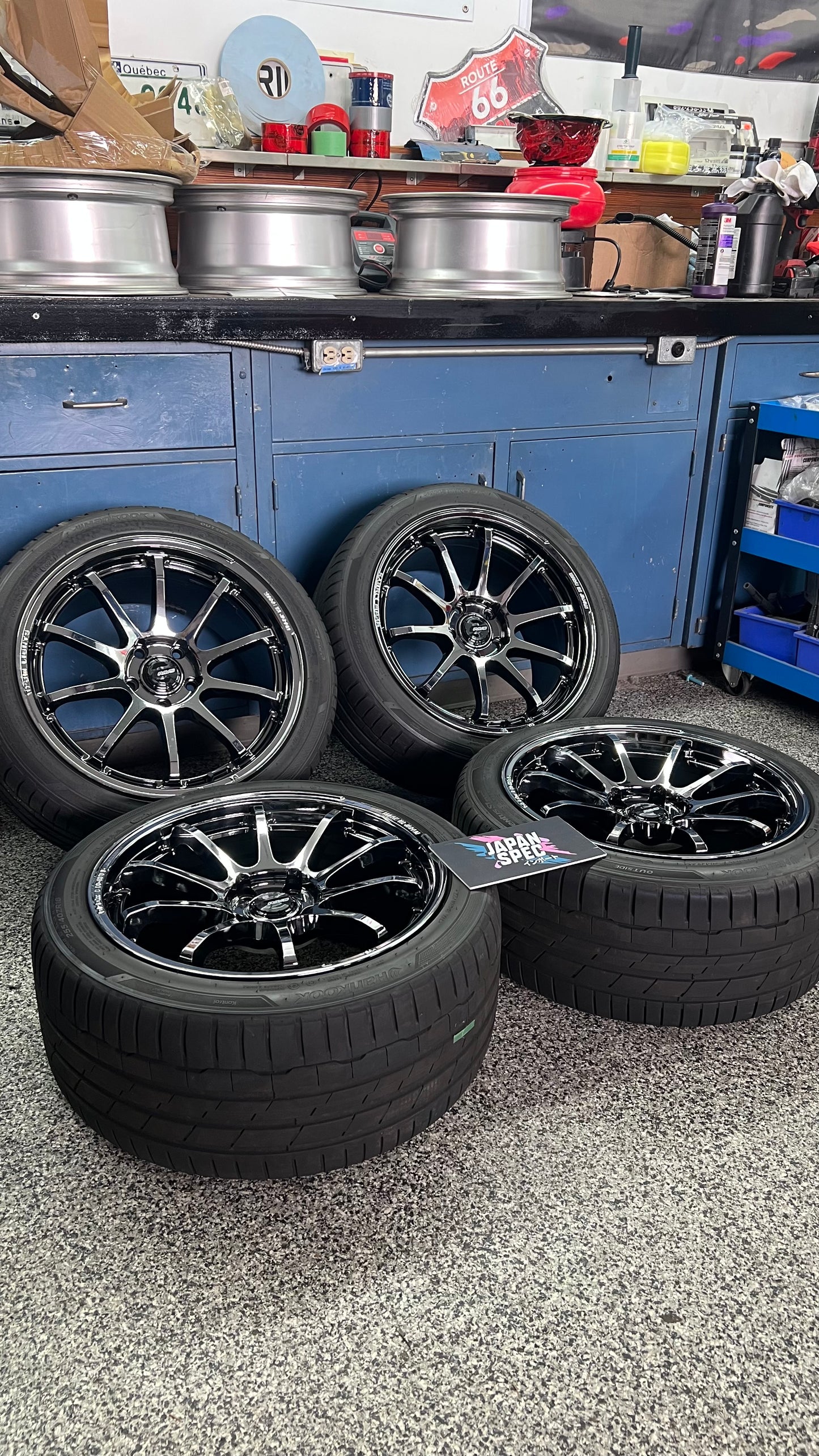 Rays Gramlights 57NR RBC Limited Edition 18'' + Hankook Ventus S1 Evo3