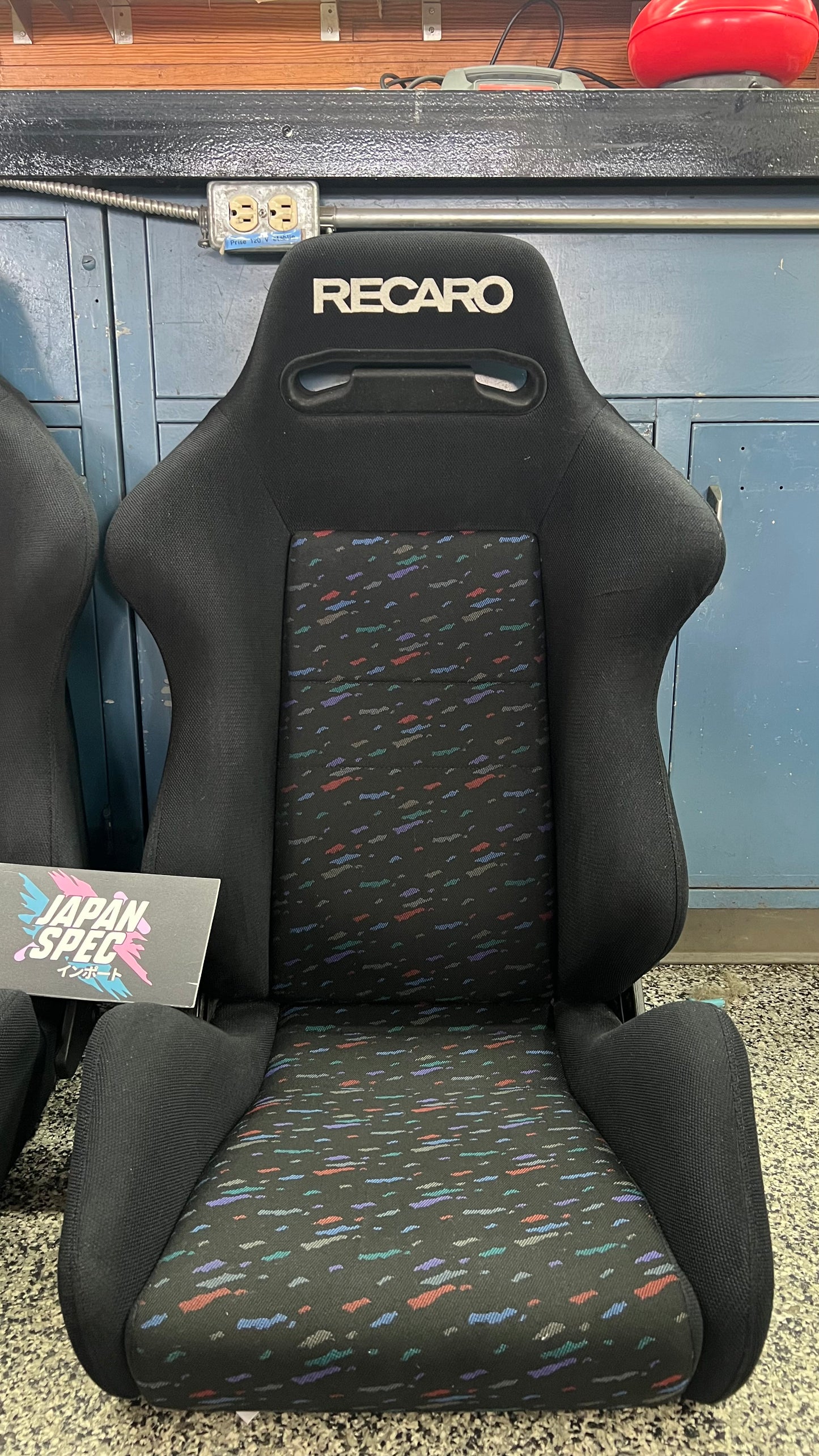 Recaro SR-2 Le Mans Confetti