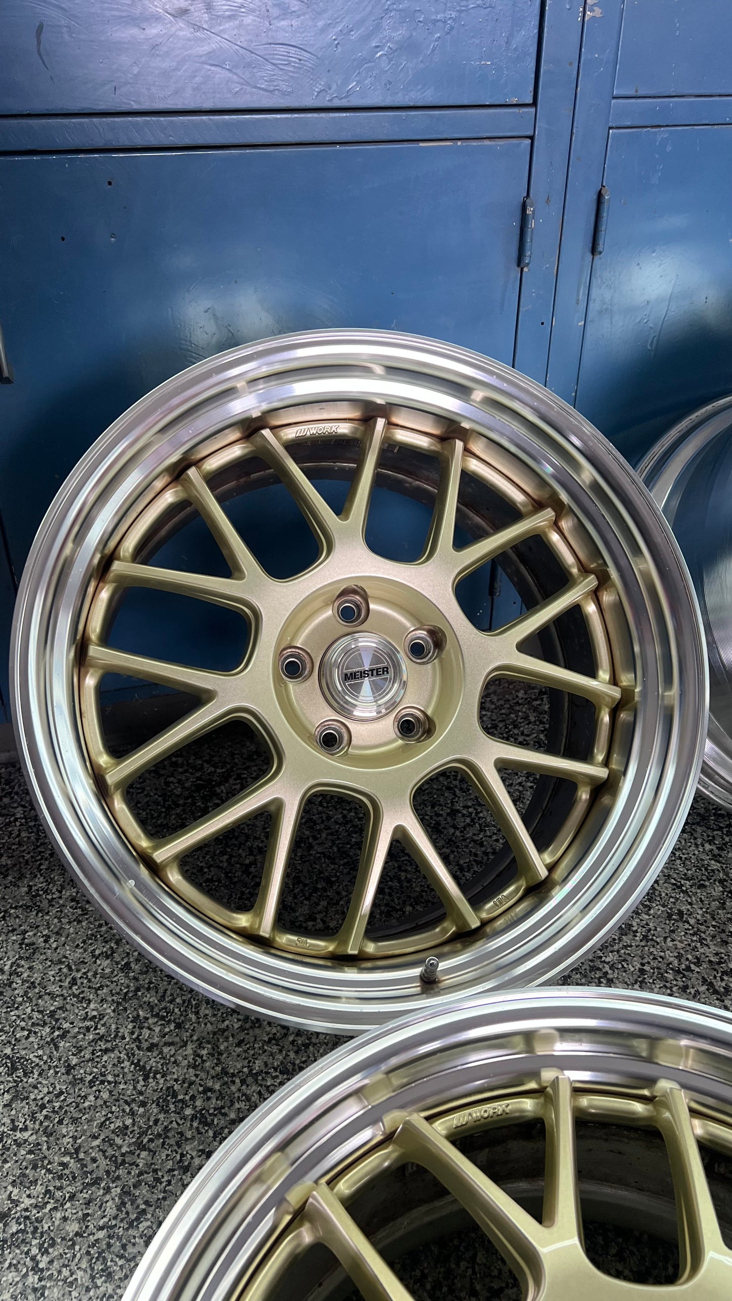 Work Meister M1R 19''