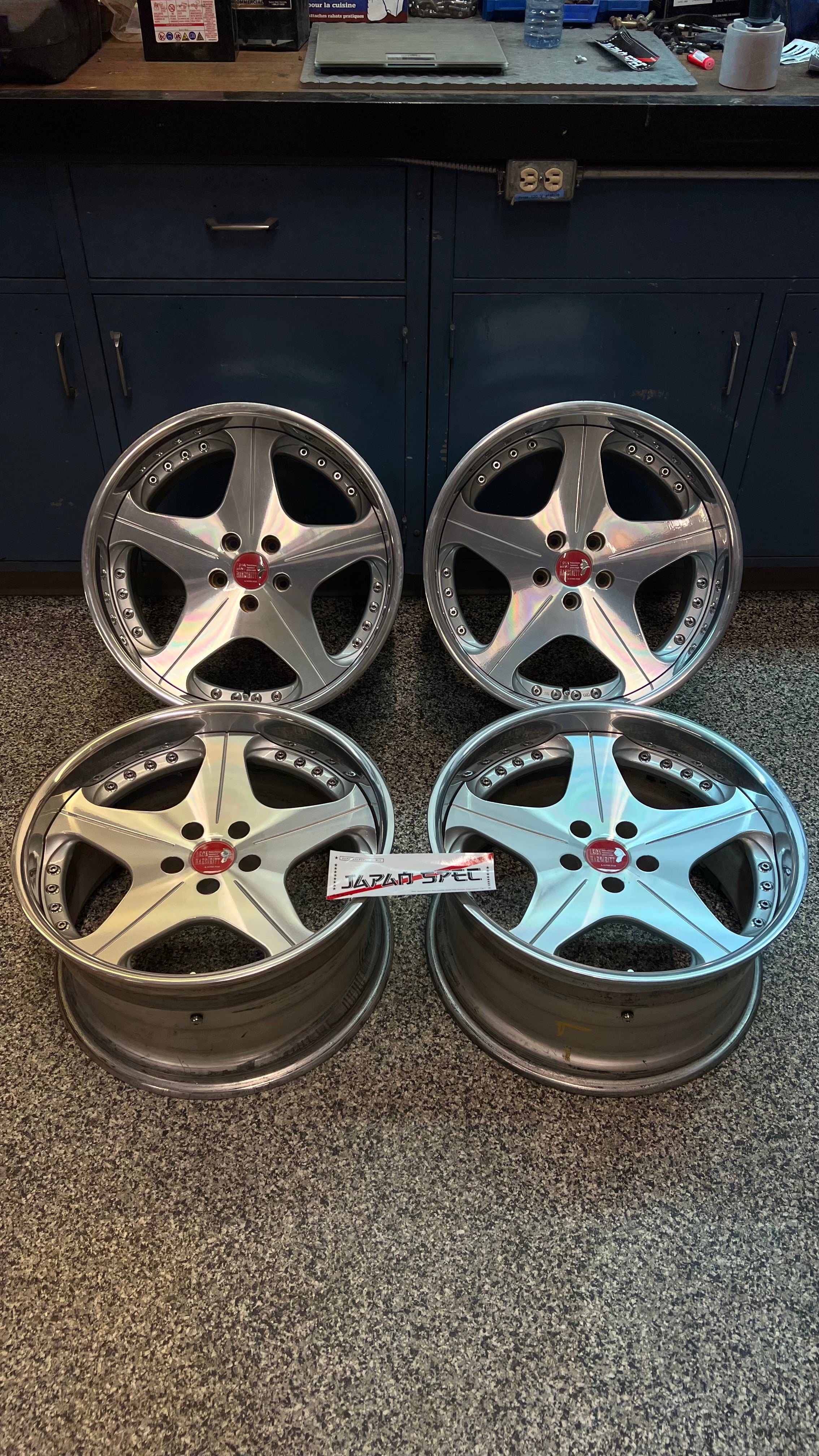 Superstar Leon Hardiritt Orden 19'' – Les Importations Japan Spec