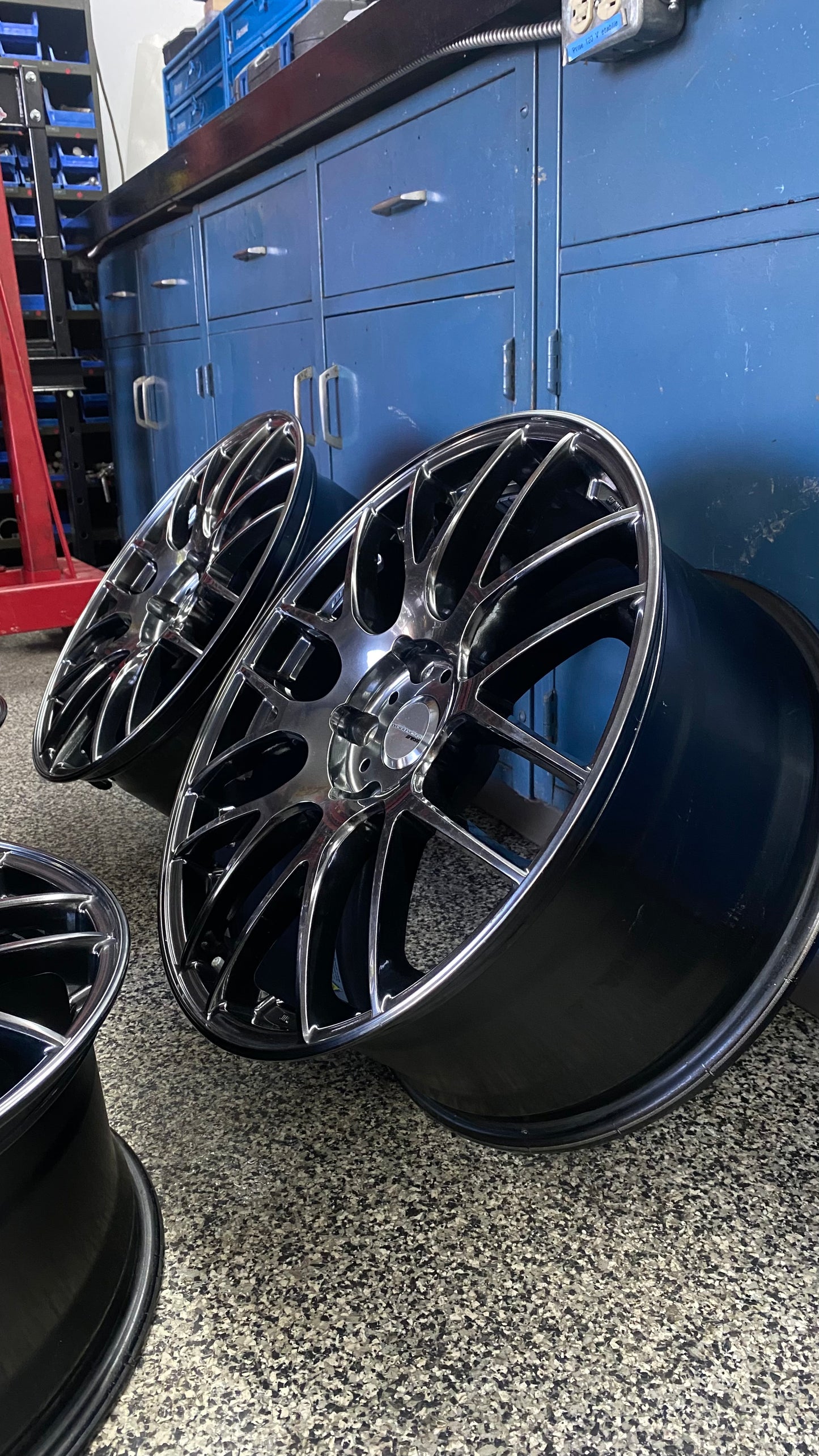 Work Emotion M8R 19''