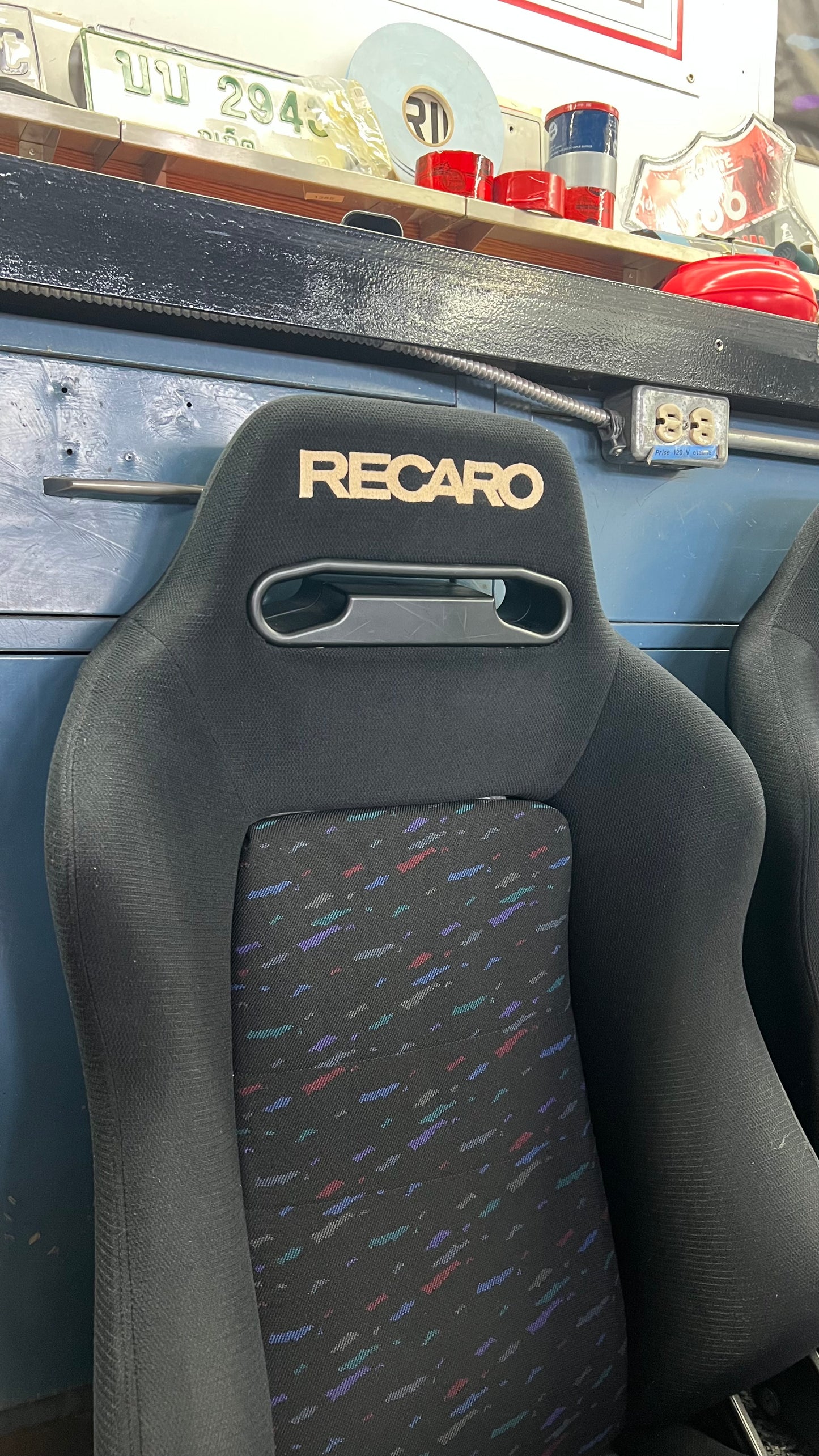 Recaro SR-3 Le Mans Confetti