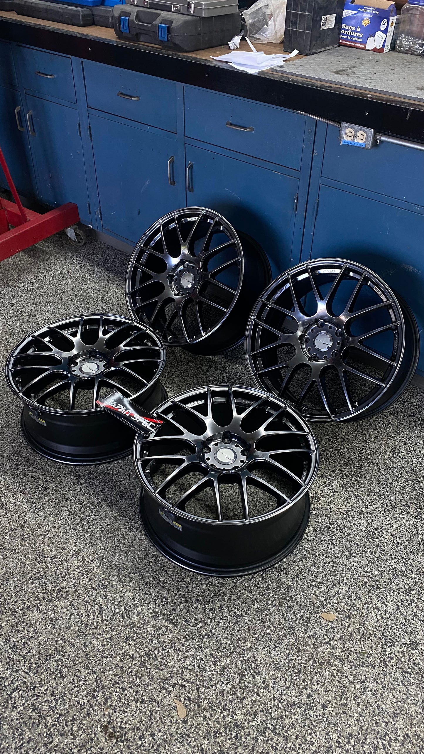 Work Emotion M8R 19''