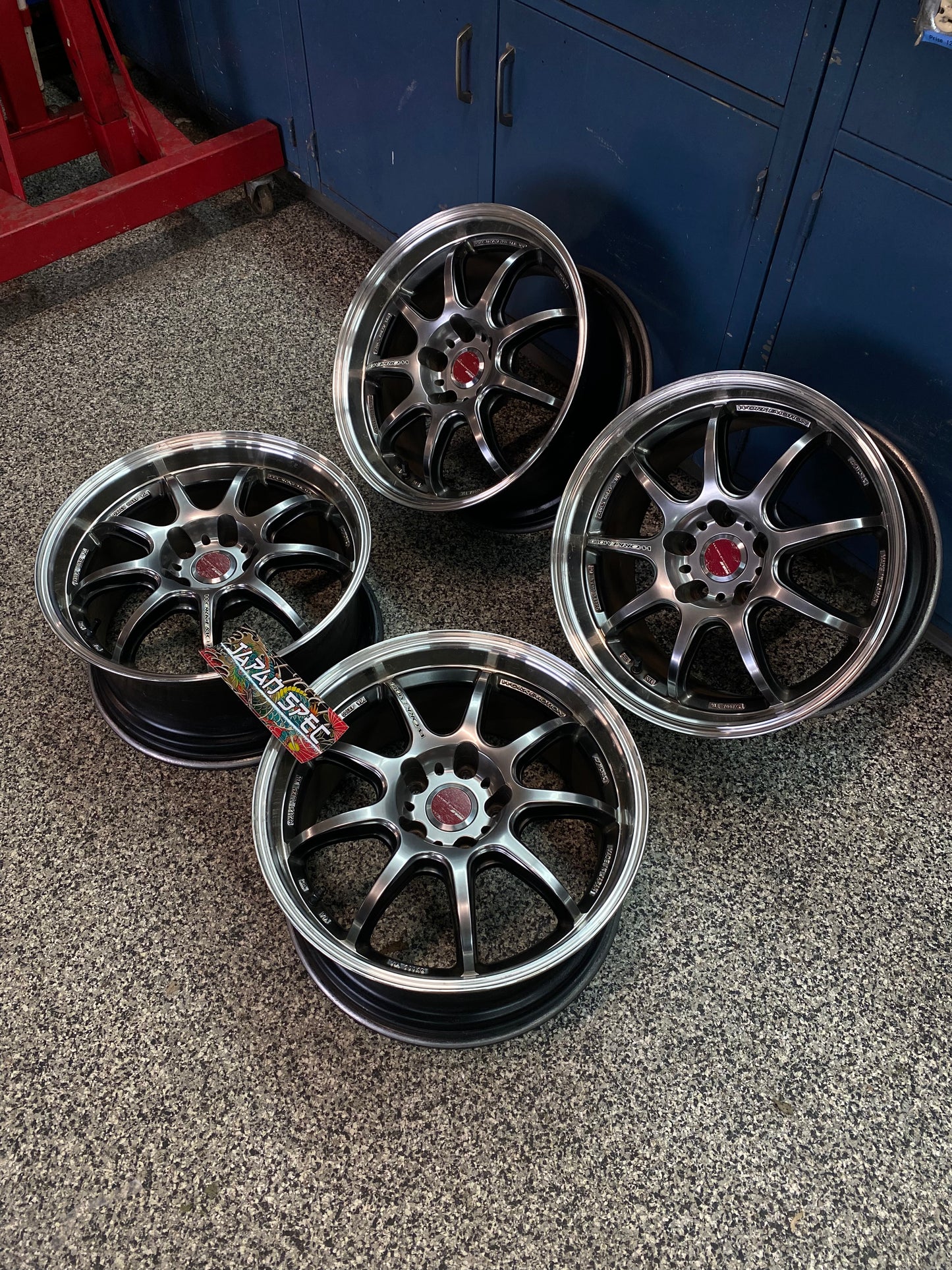 Work Emotion D9R 17''