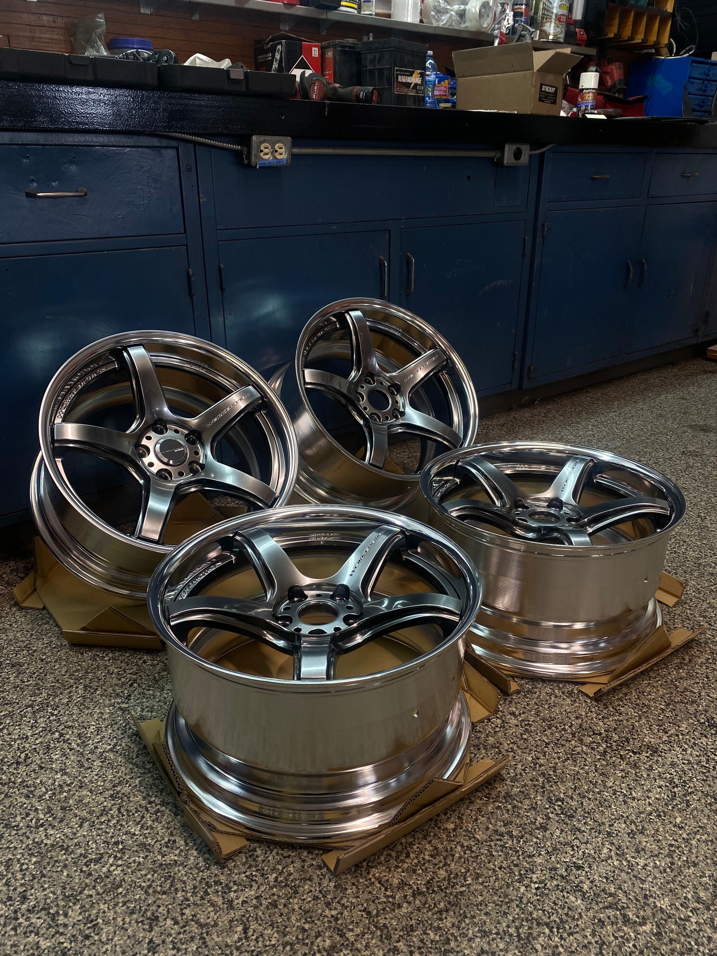 Work Emotion T5R 2P 18''