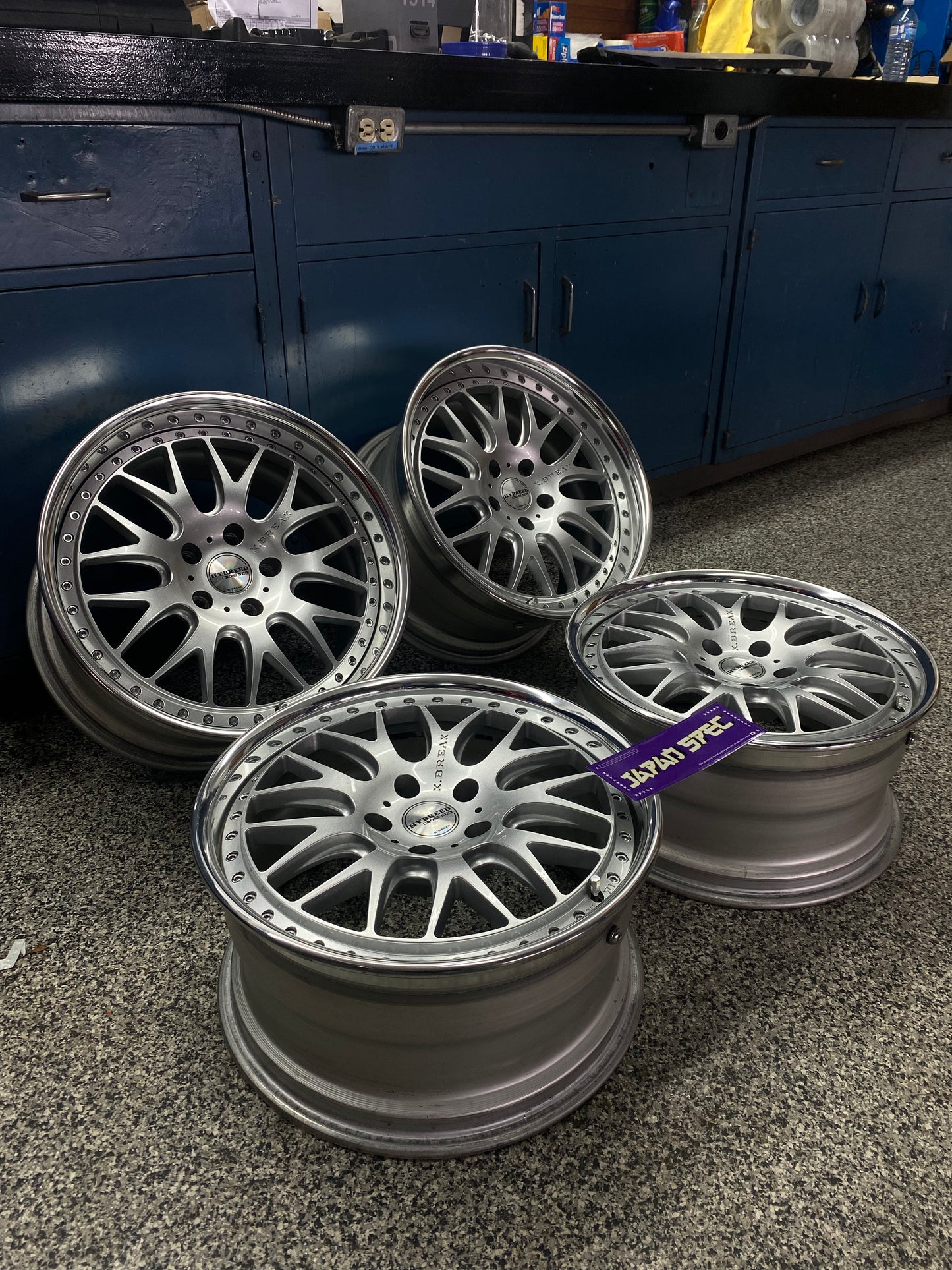 K-Break Hybreed Cross Nine 18''