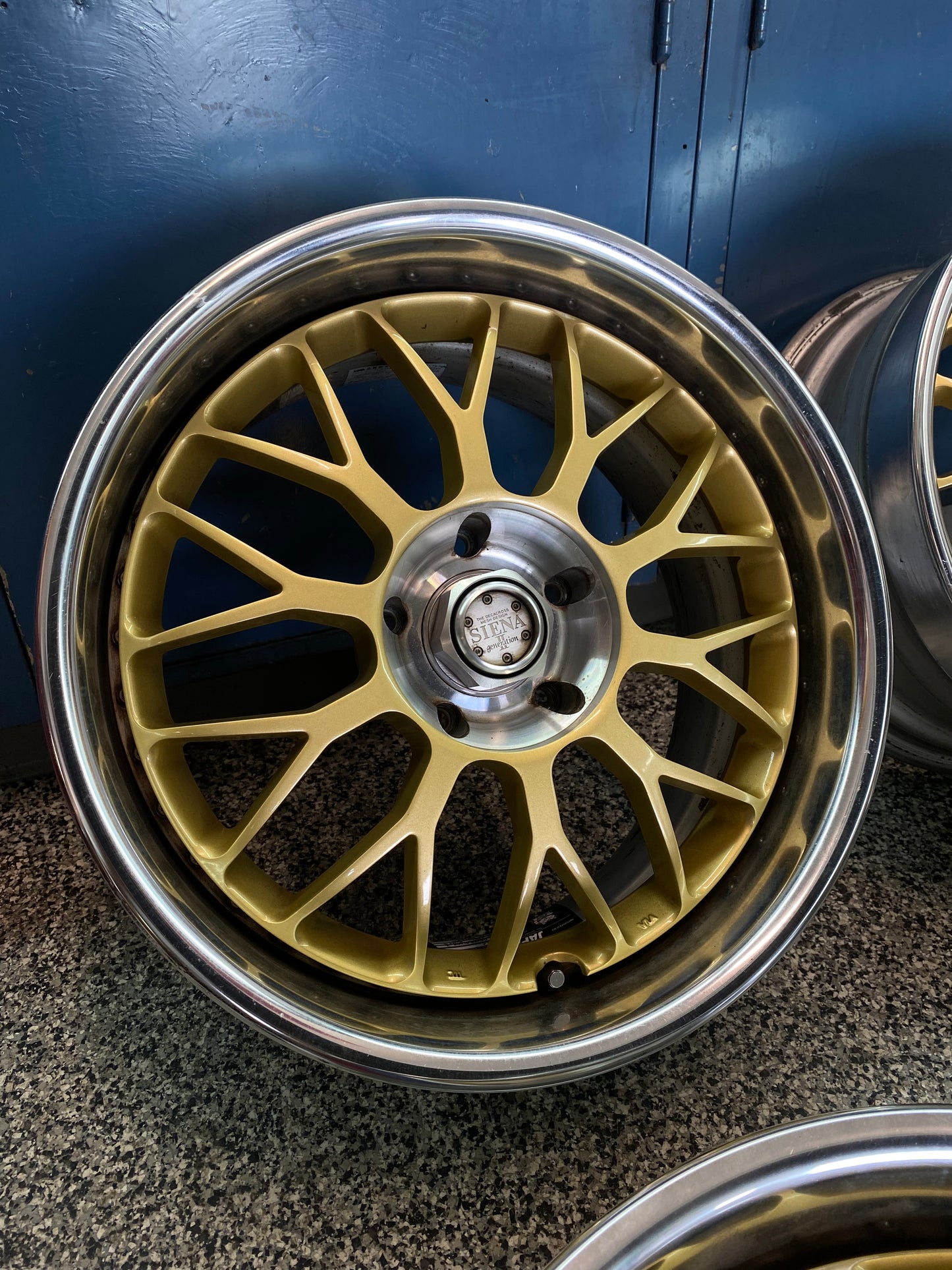 Yokohama Siena Generation II 17''