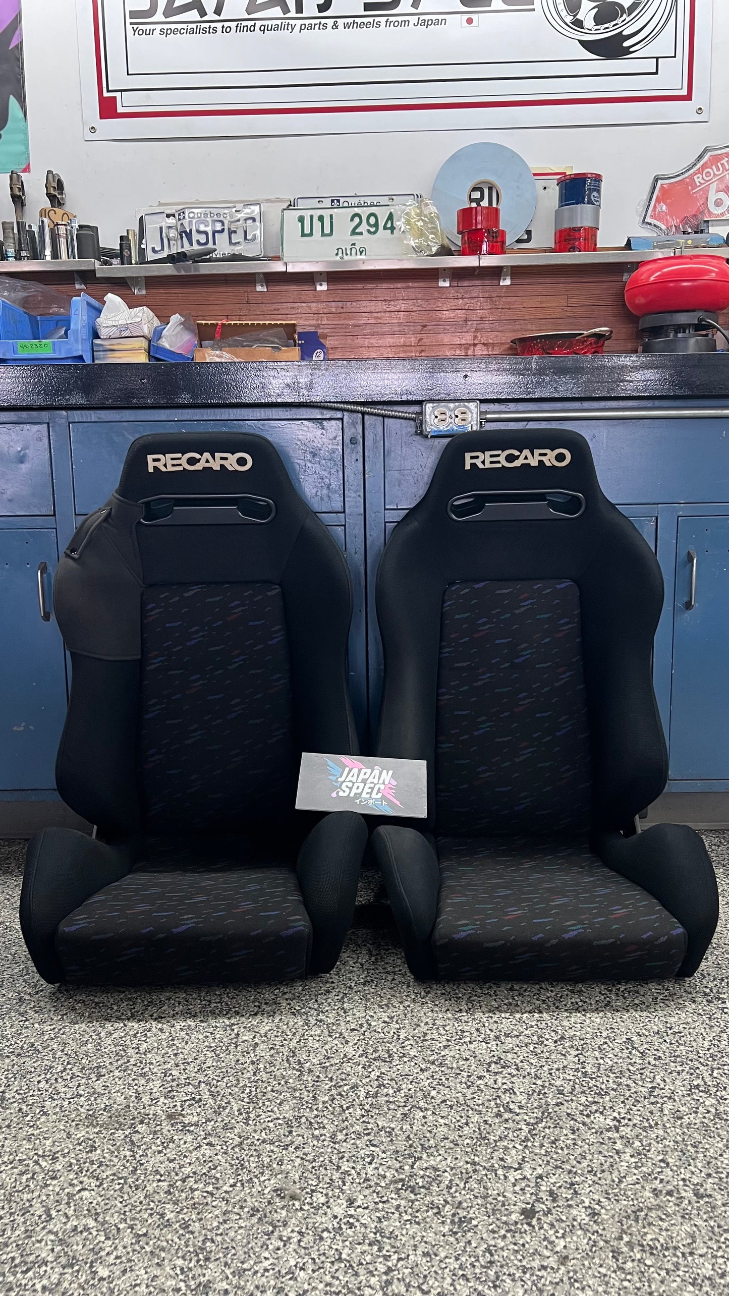 Recaro SR-3 Le Mans Confetti