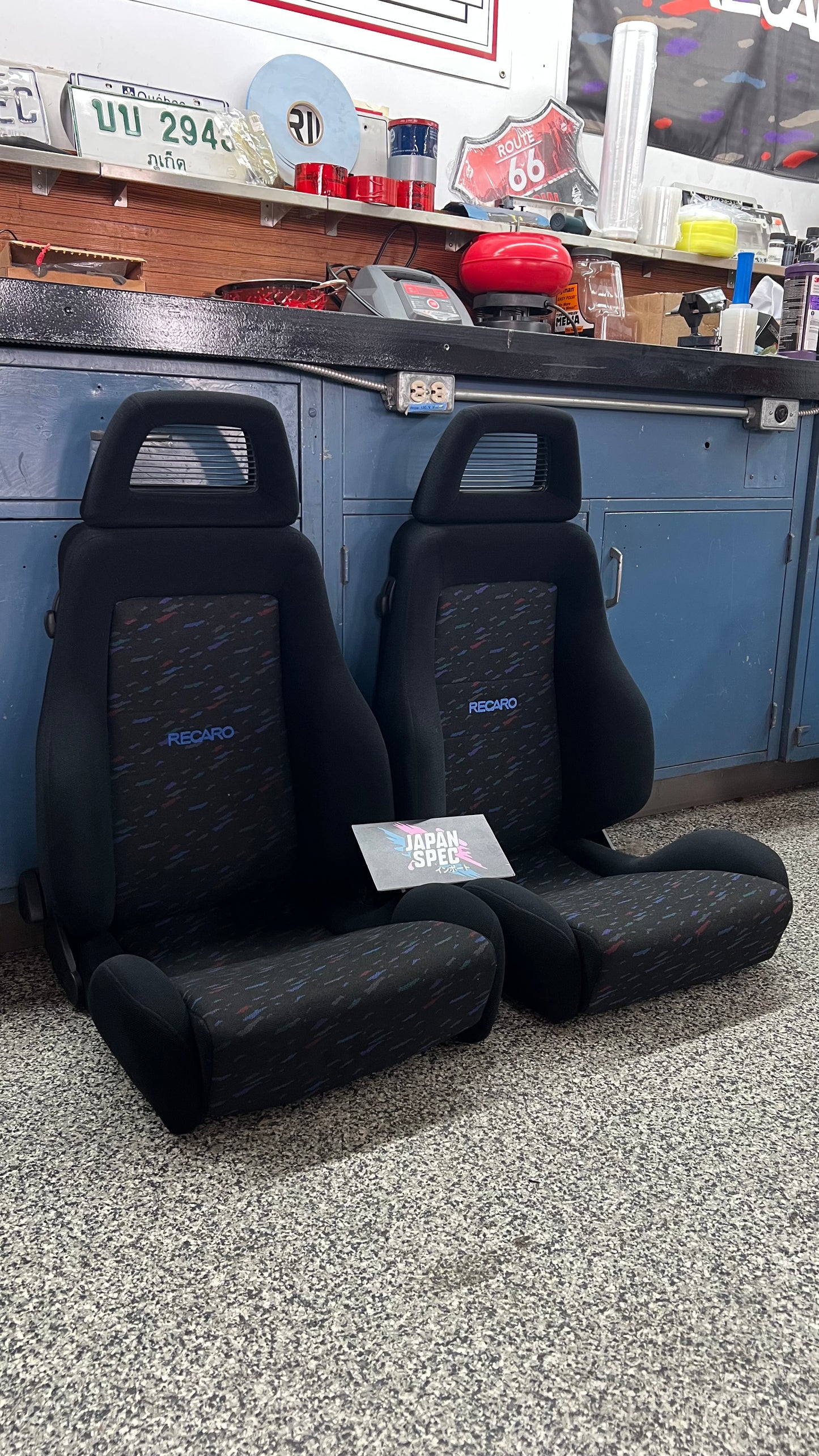 Recaro LS-B Le Mans Confetti
