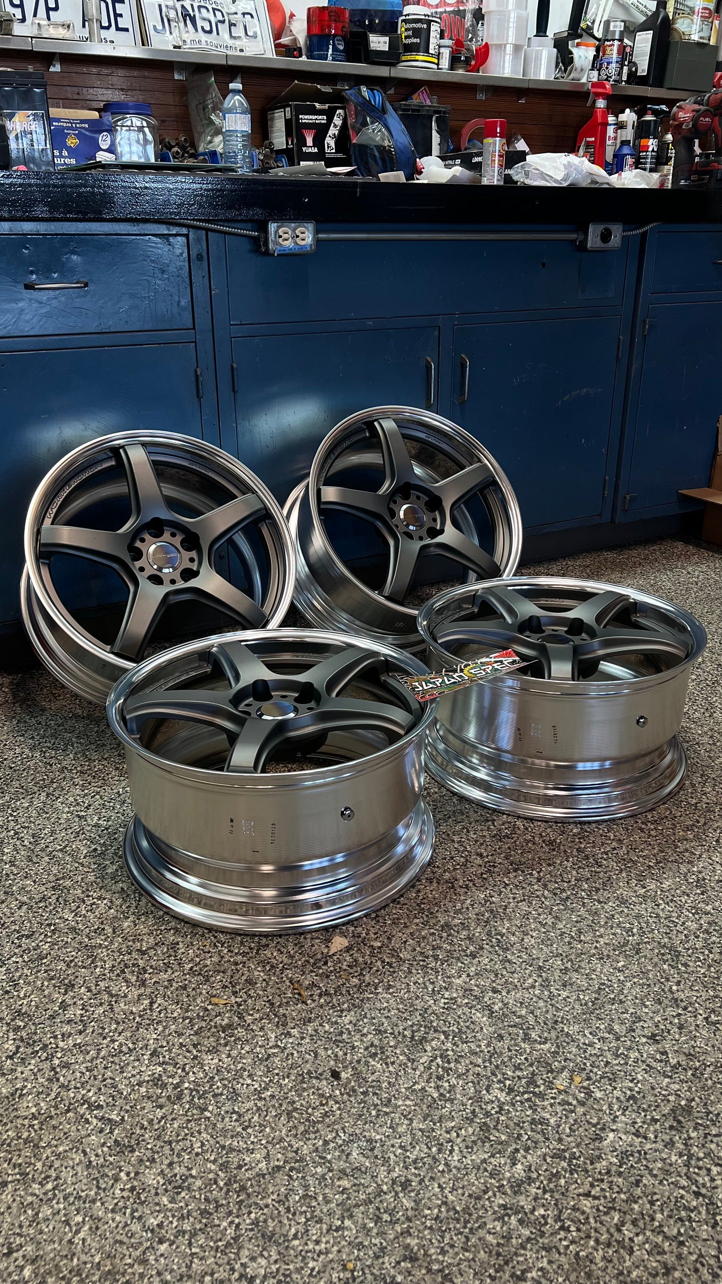 Work Emotion T5R 2P 18''