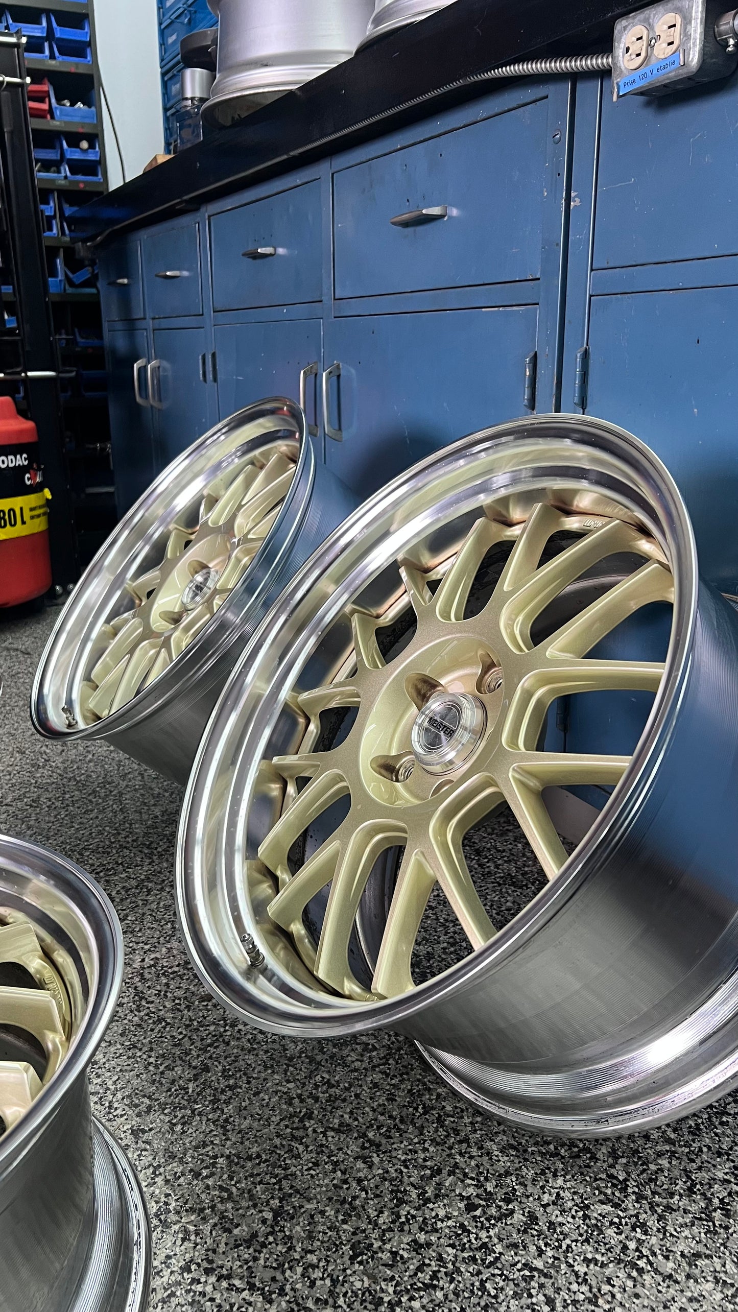 Work Meister M1R 19''