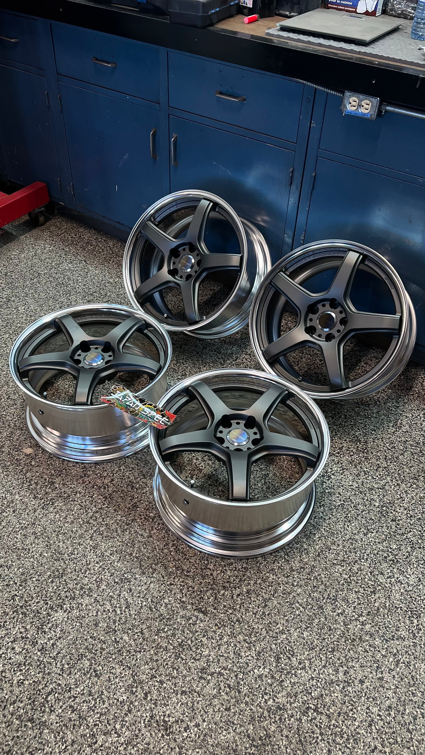 Work Emotion T5R 2P 18''