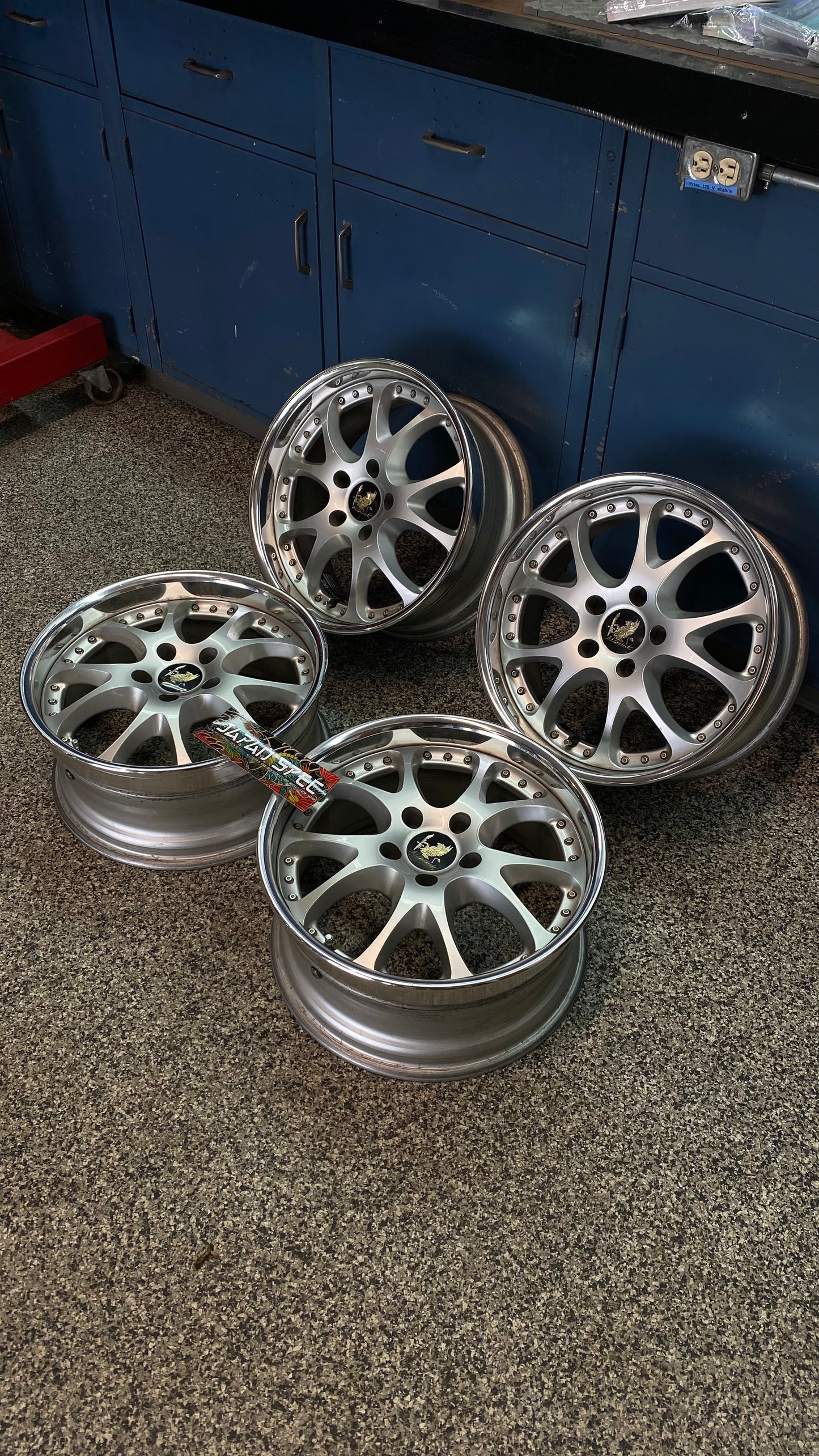 Riverside Altstadt Type 01 17''