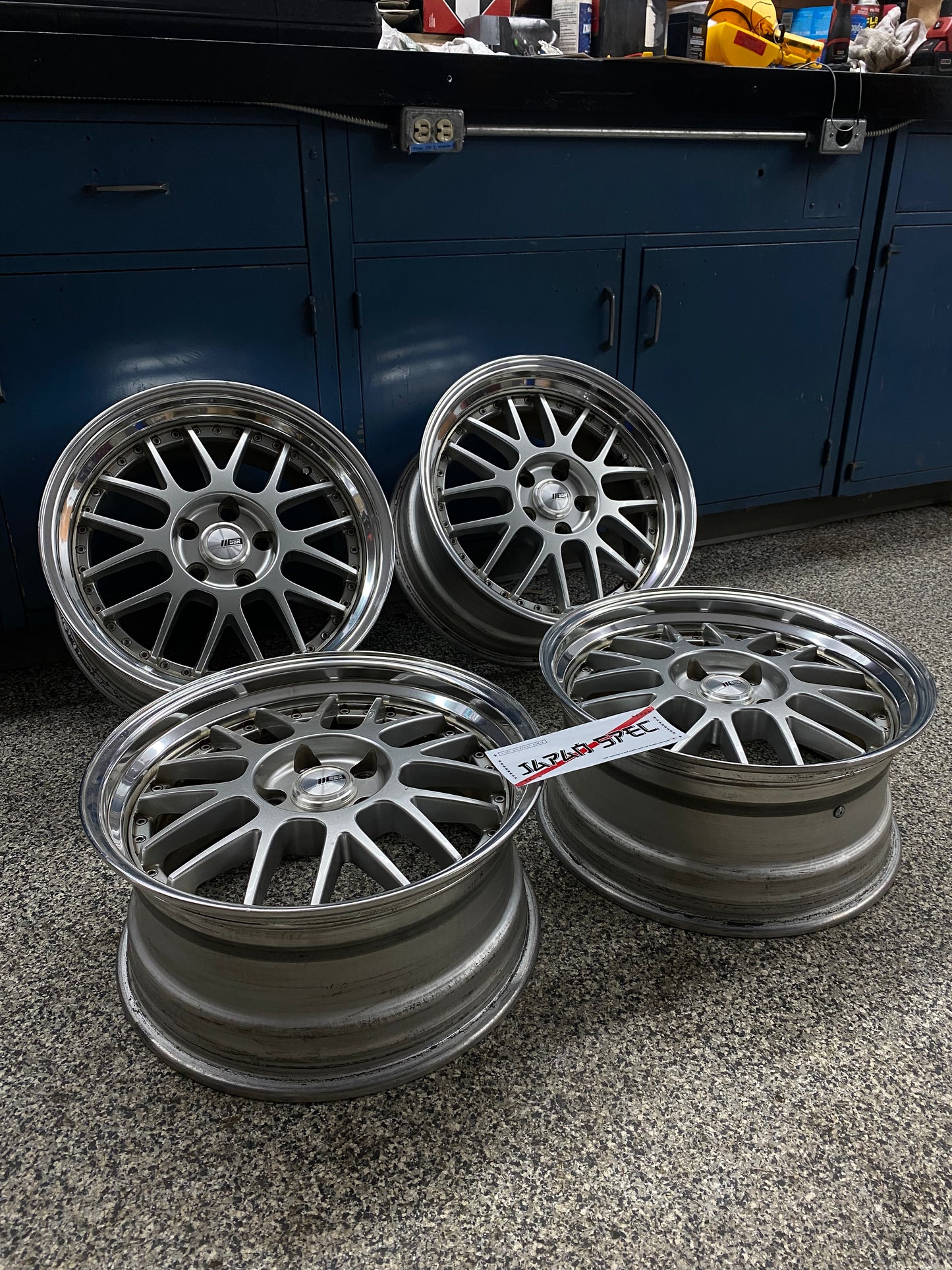 SSR Professor MS1 18''