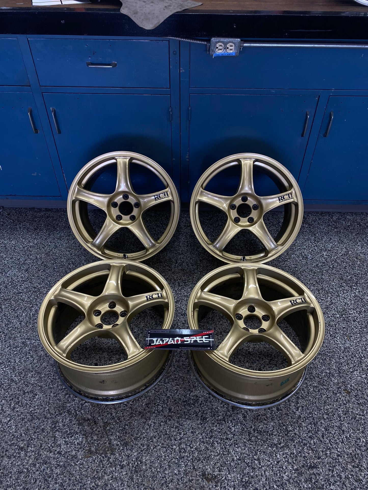 Advan Racing RCII 17''