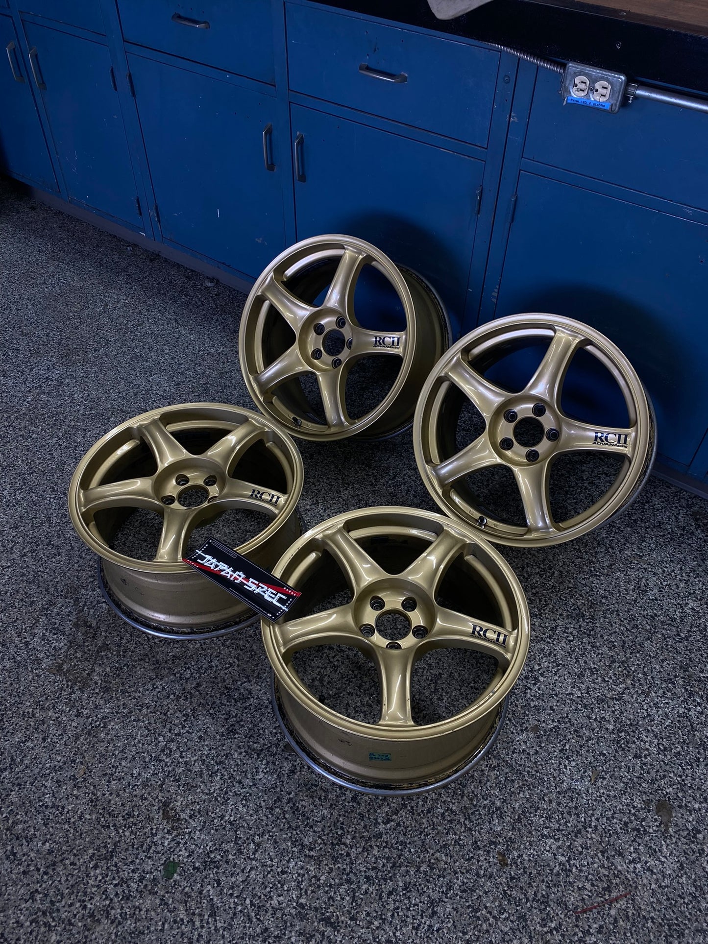 Advan Racing RCII 17''