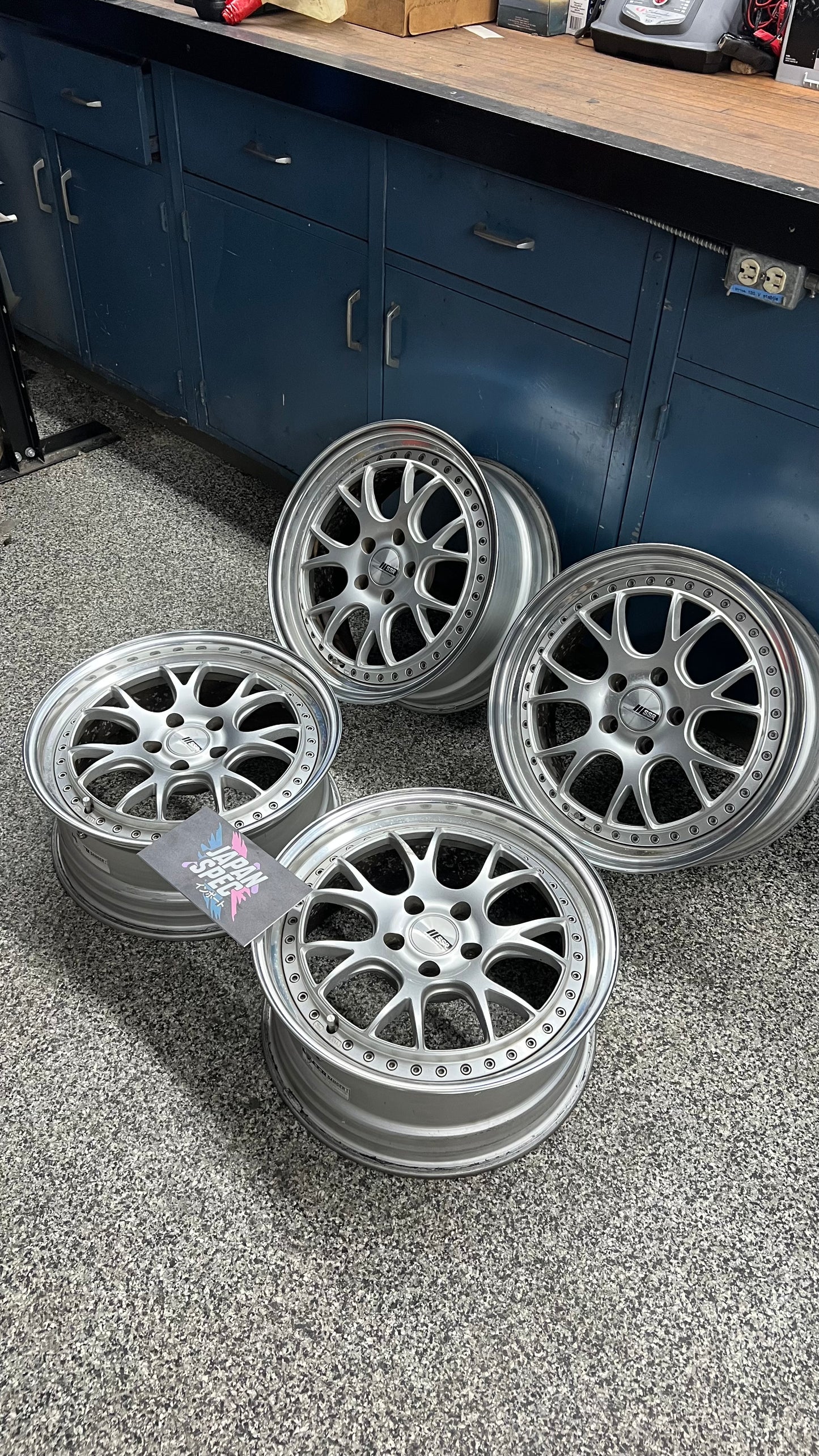 SSR Professor MS3 18''