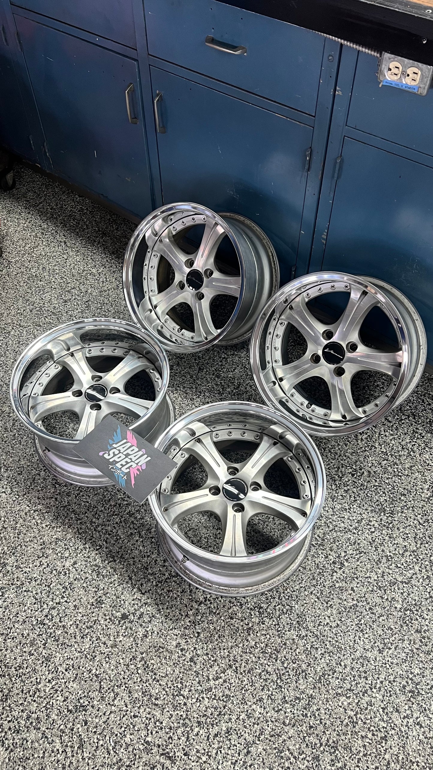 SSR Vienna Courage 15''