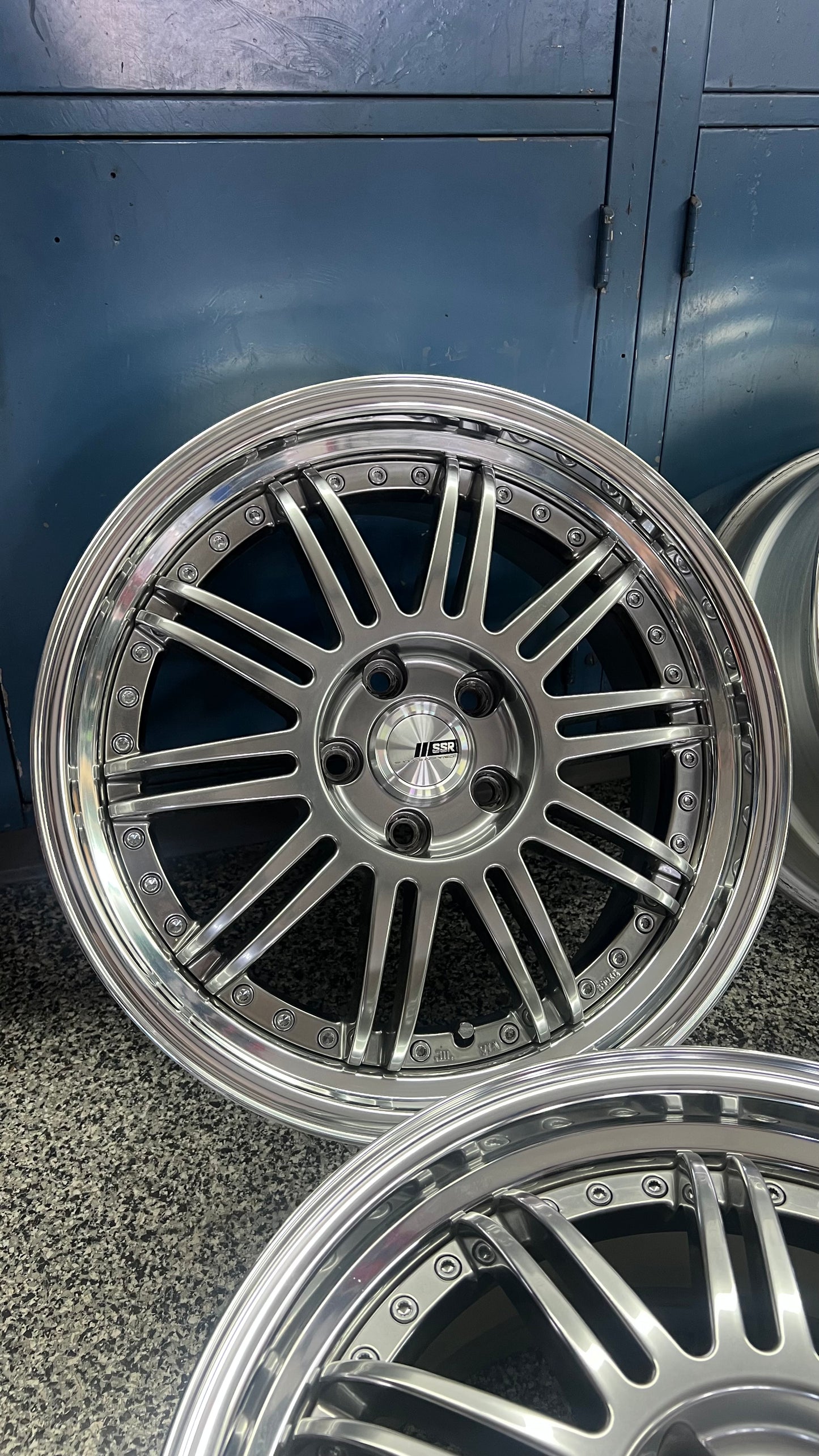 SSR Professor VF1 18''