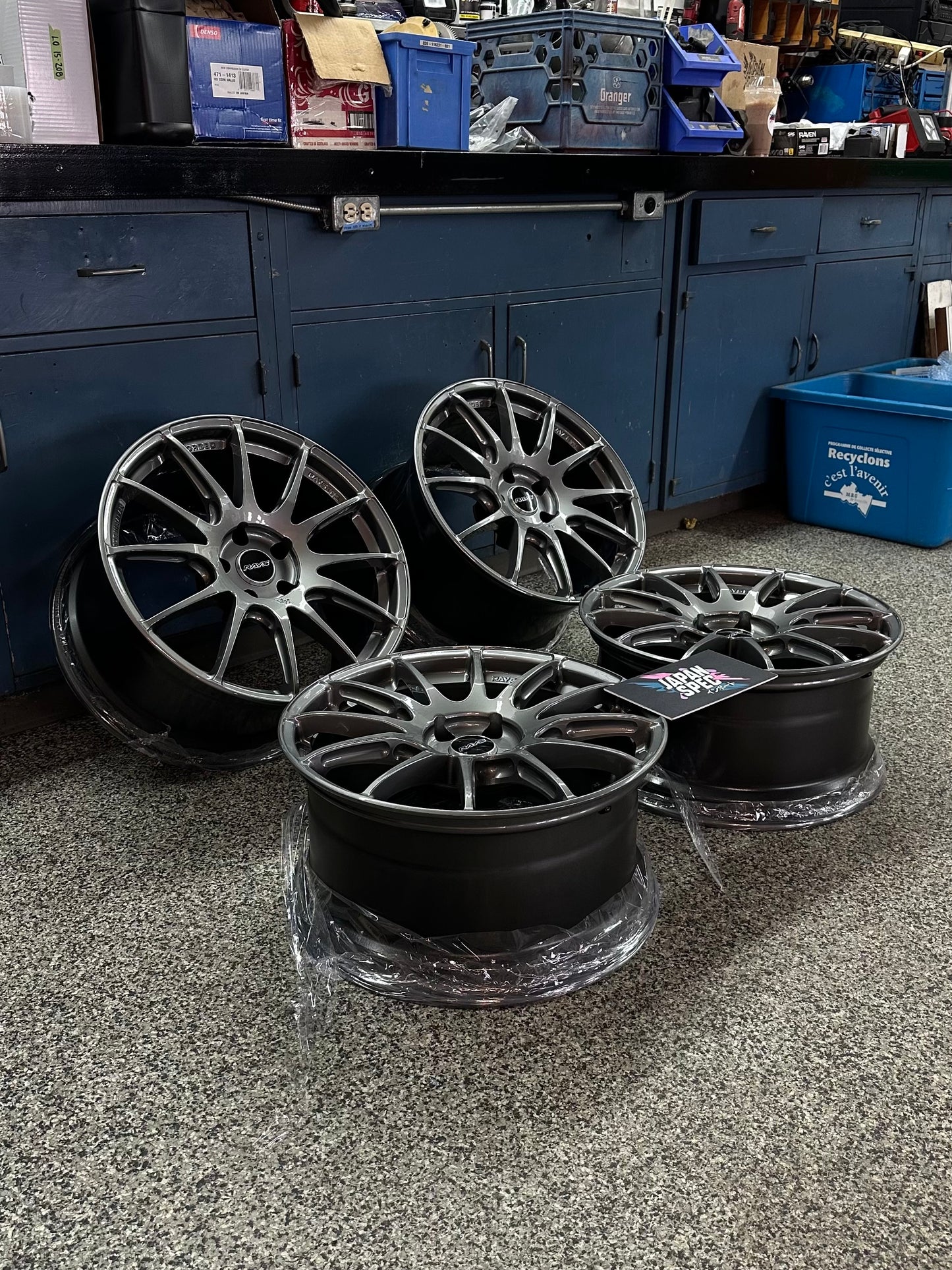 Rays Volk Racing G12 19''