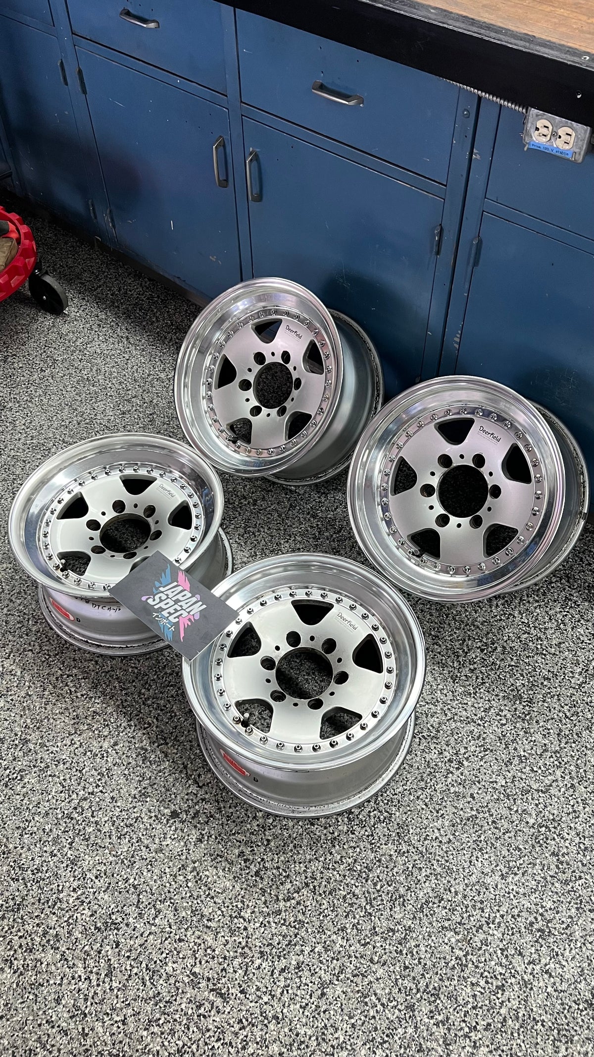 Work Deerfield 16''