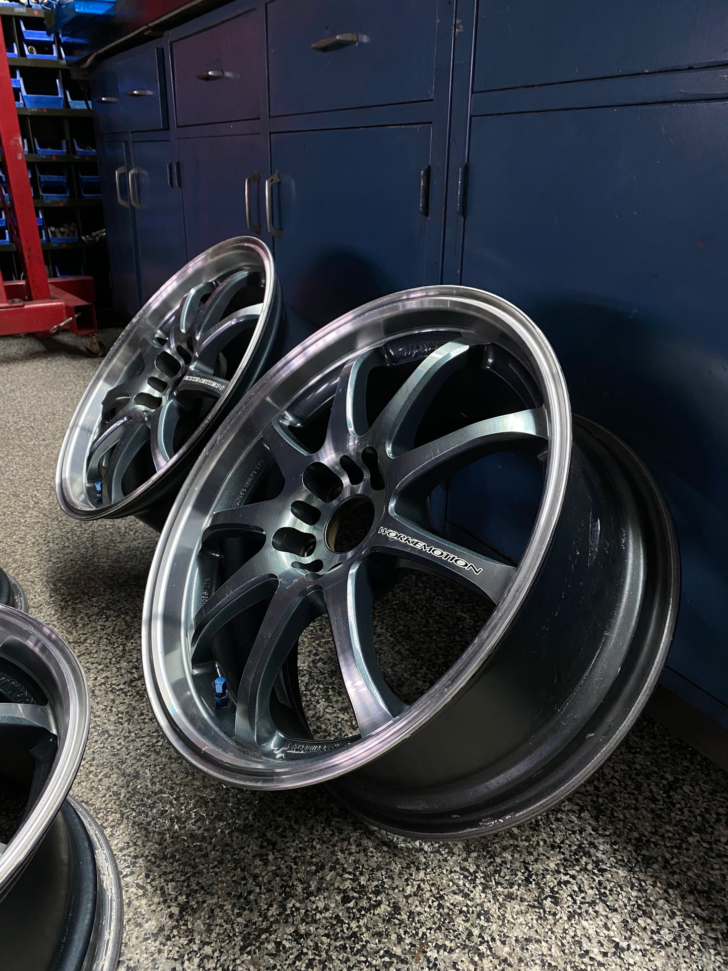 Work Emotion XD9 18''