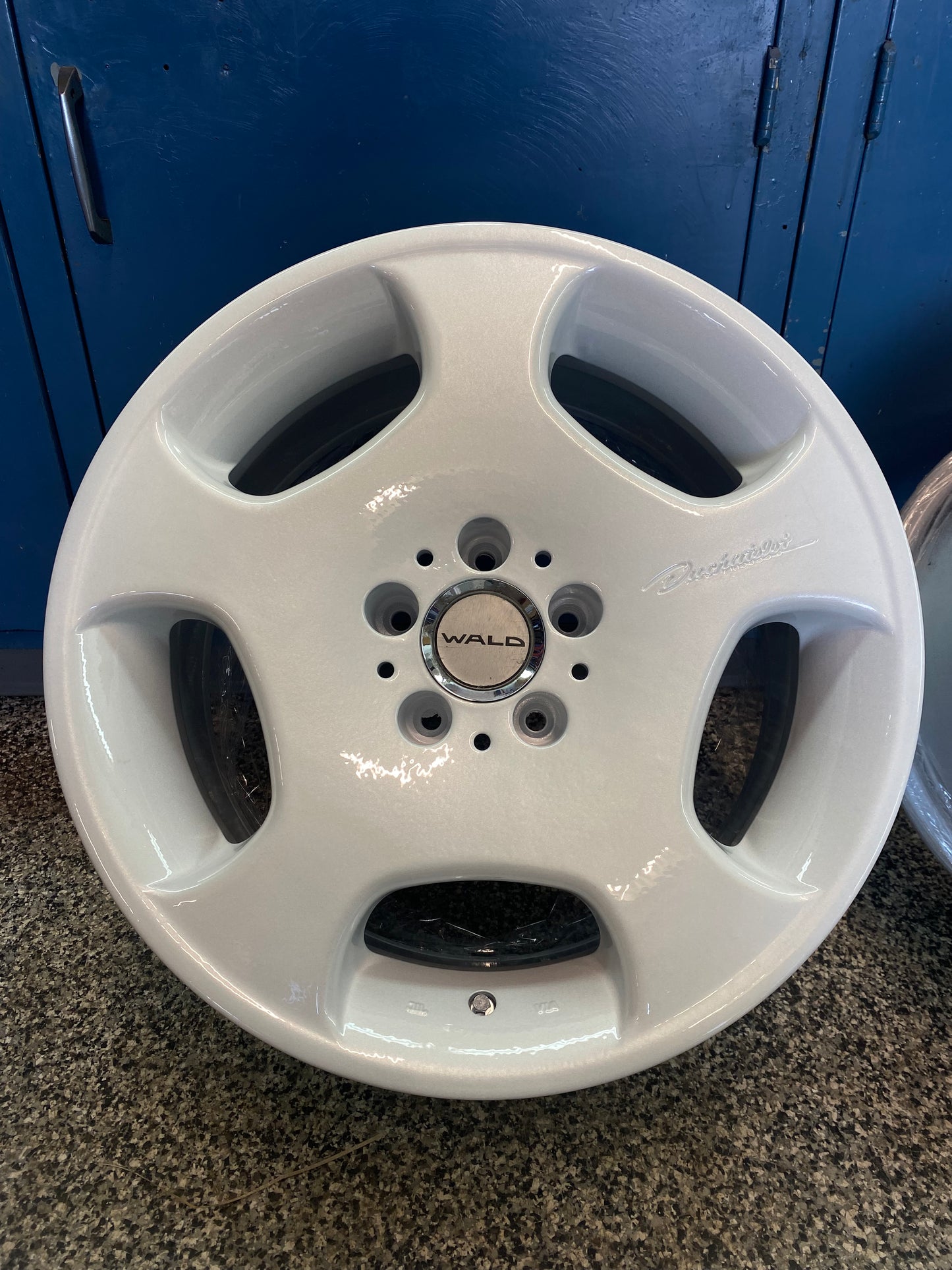 Wald Duchatelet 2 18''