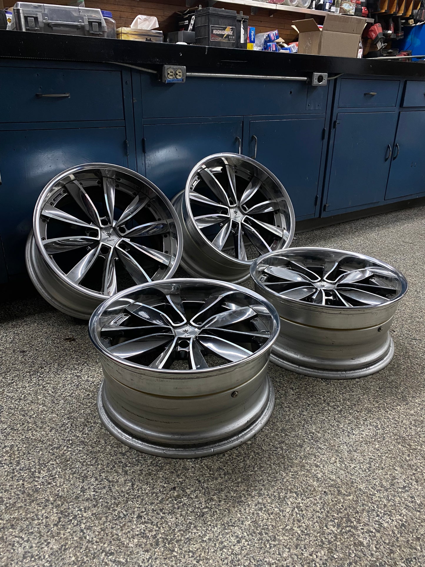 Weds Kranze Chrishna 19''